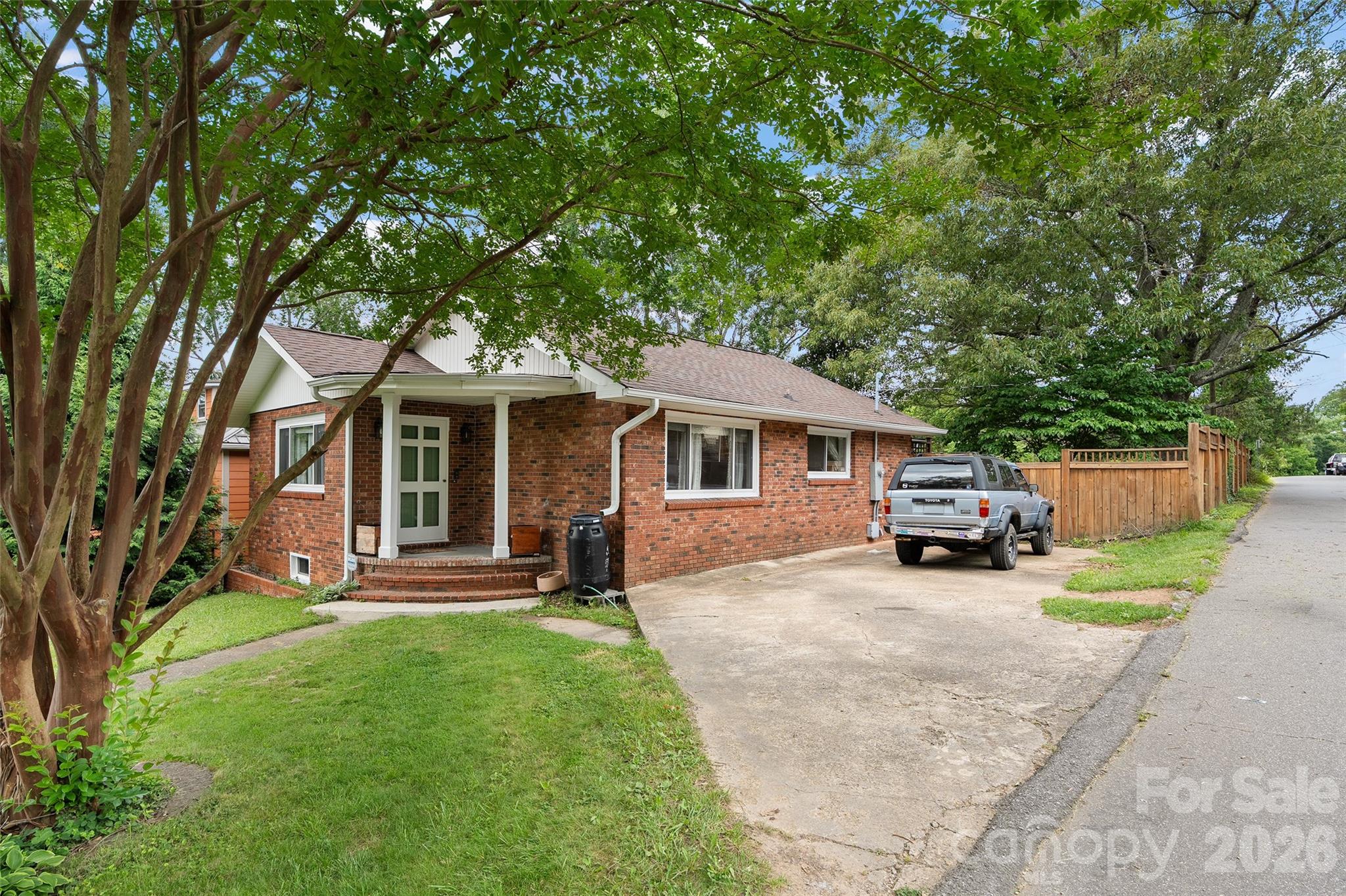 Busbee Heights - Residential