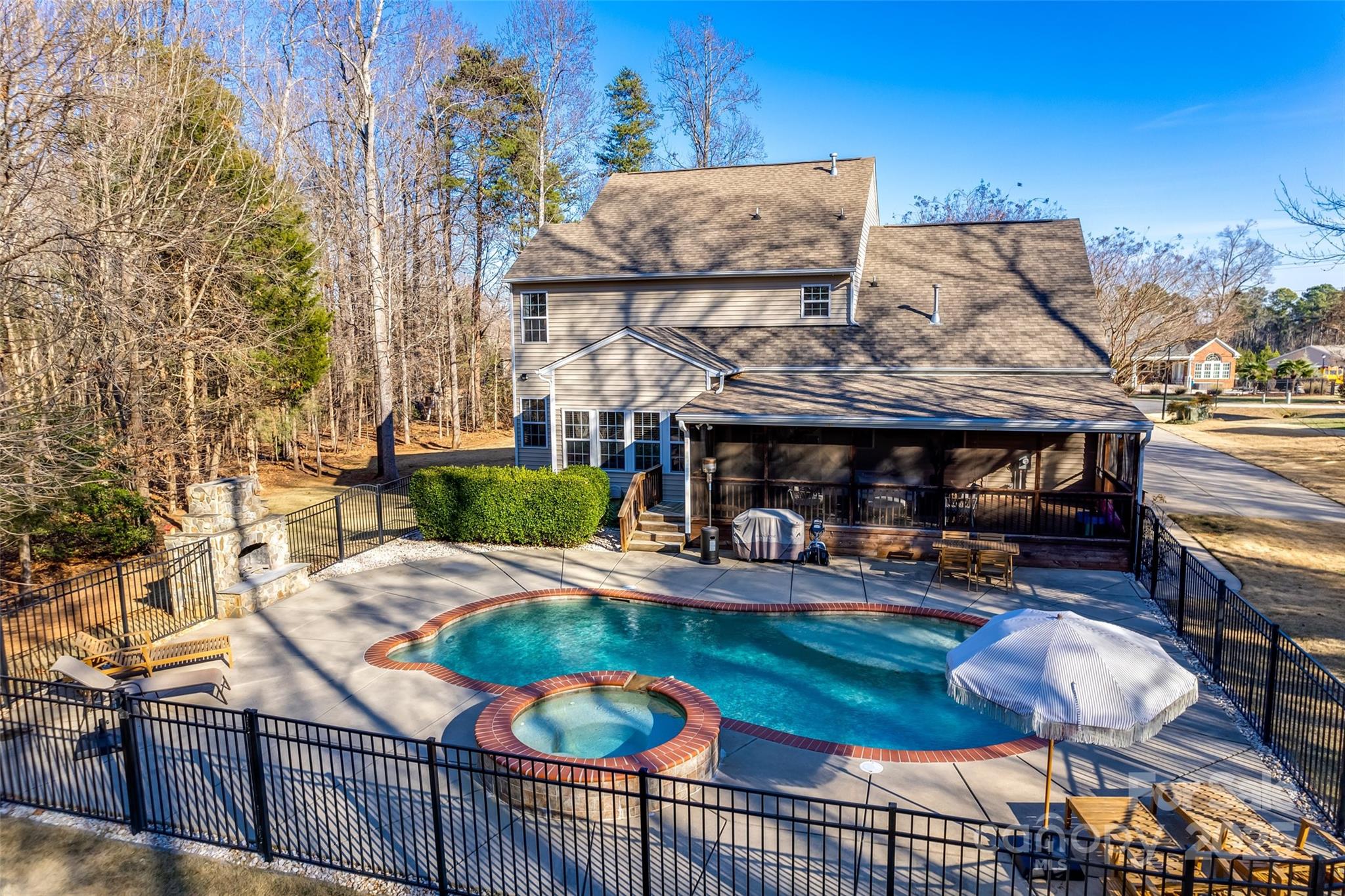 Oakton - Residential