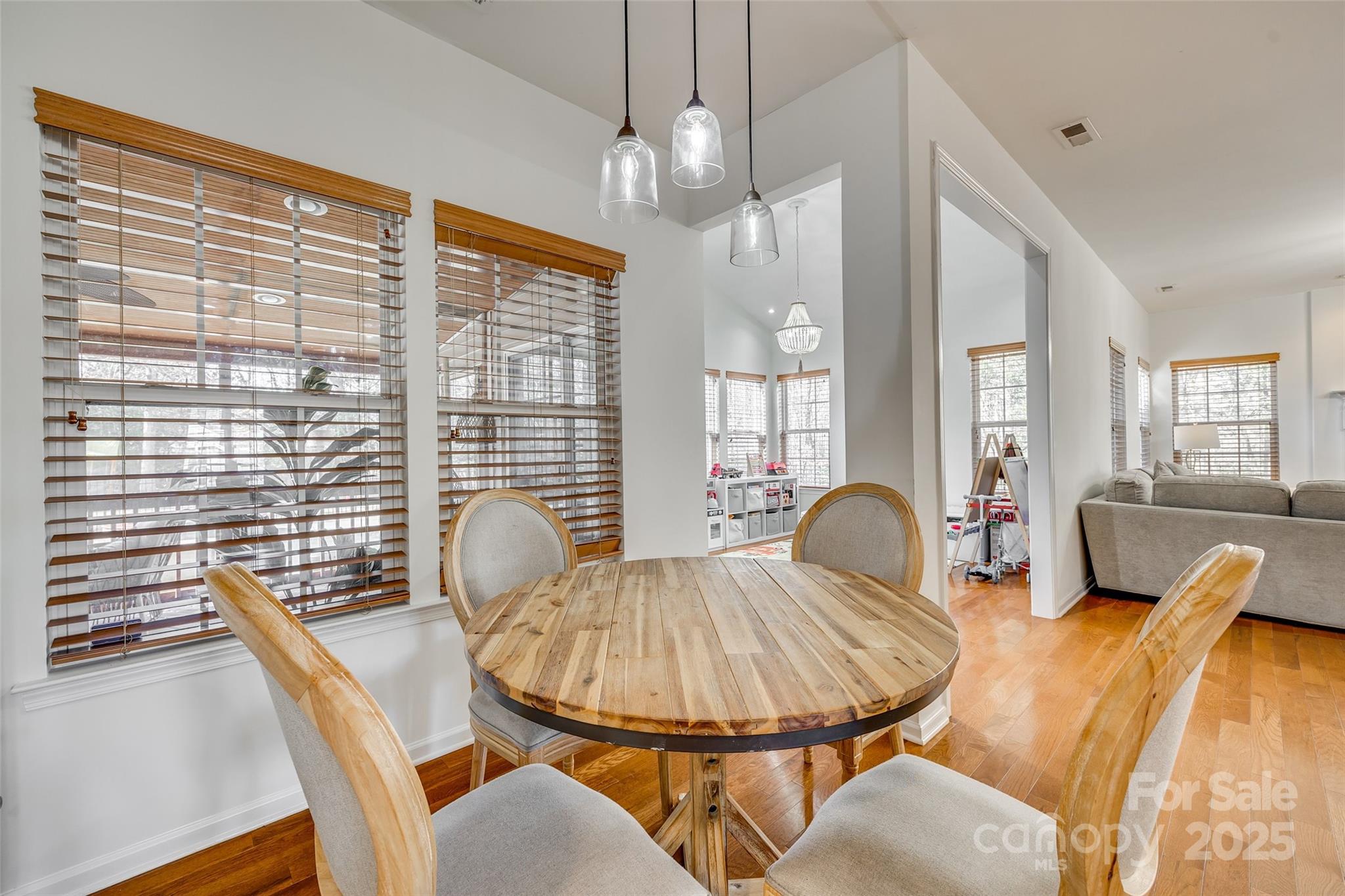 Oakton - Residential