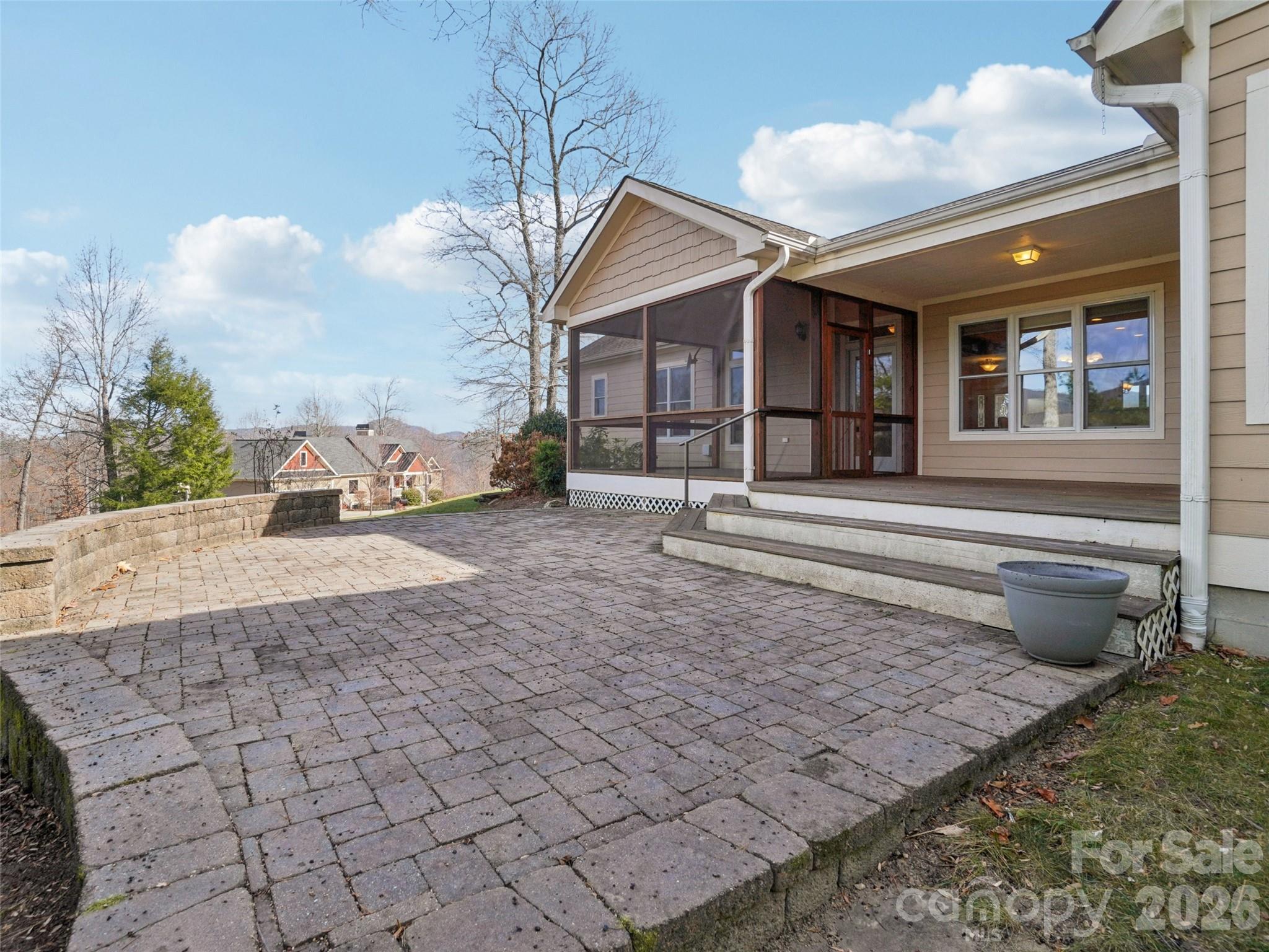 Silverglen - Residential