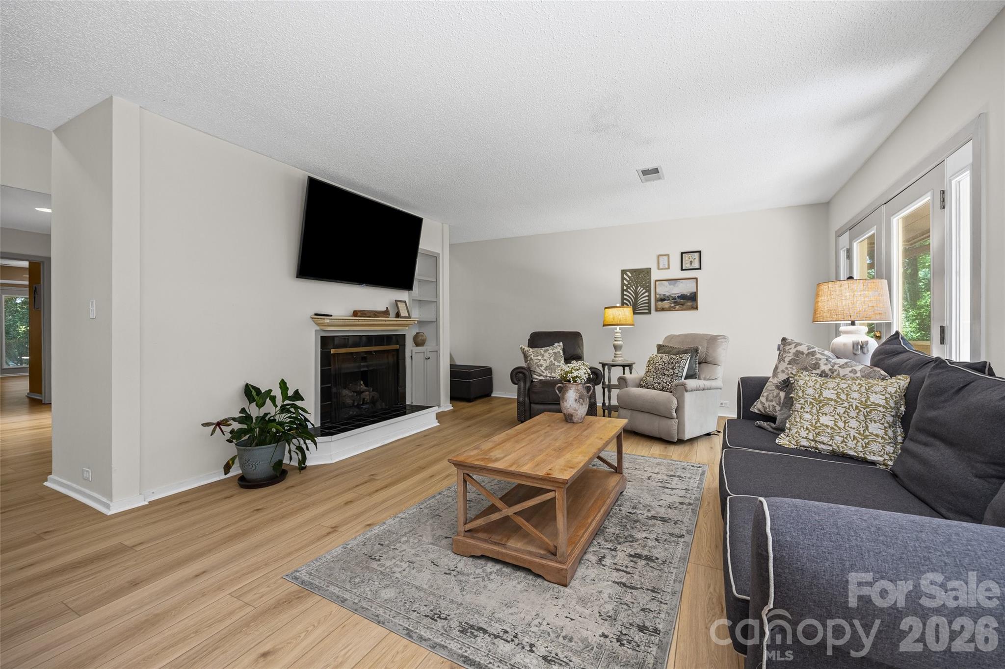 River Hills - Residential