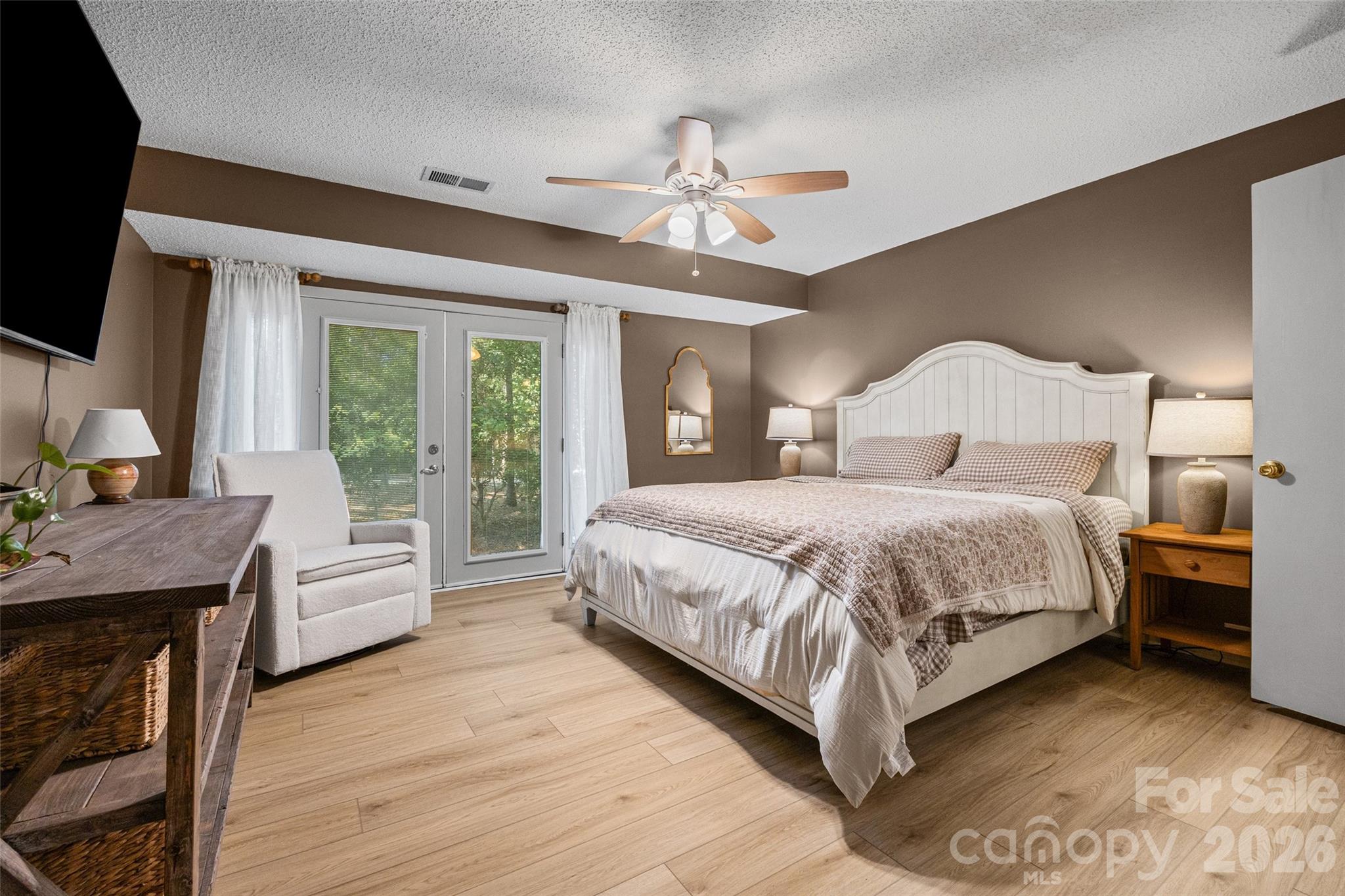 River Hills - Residential