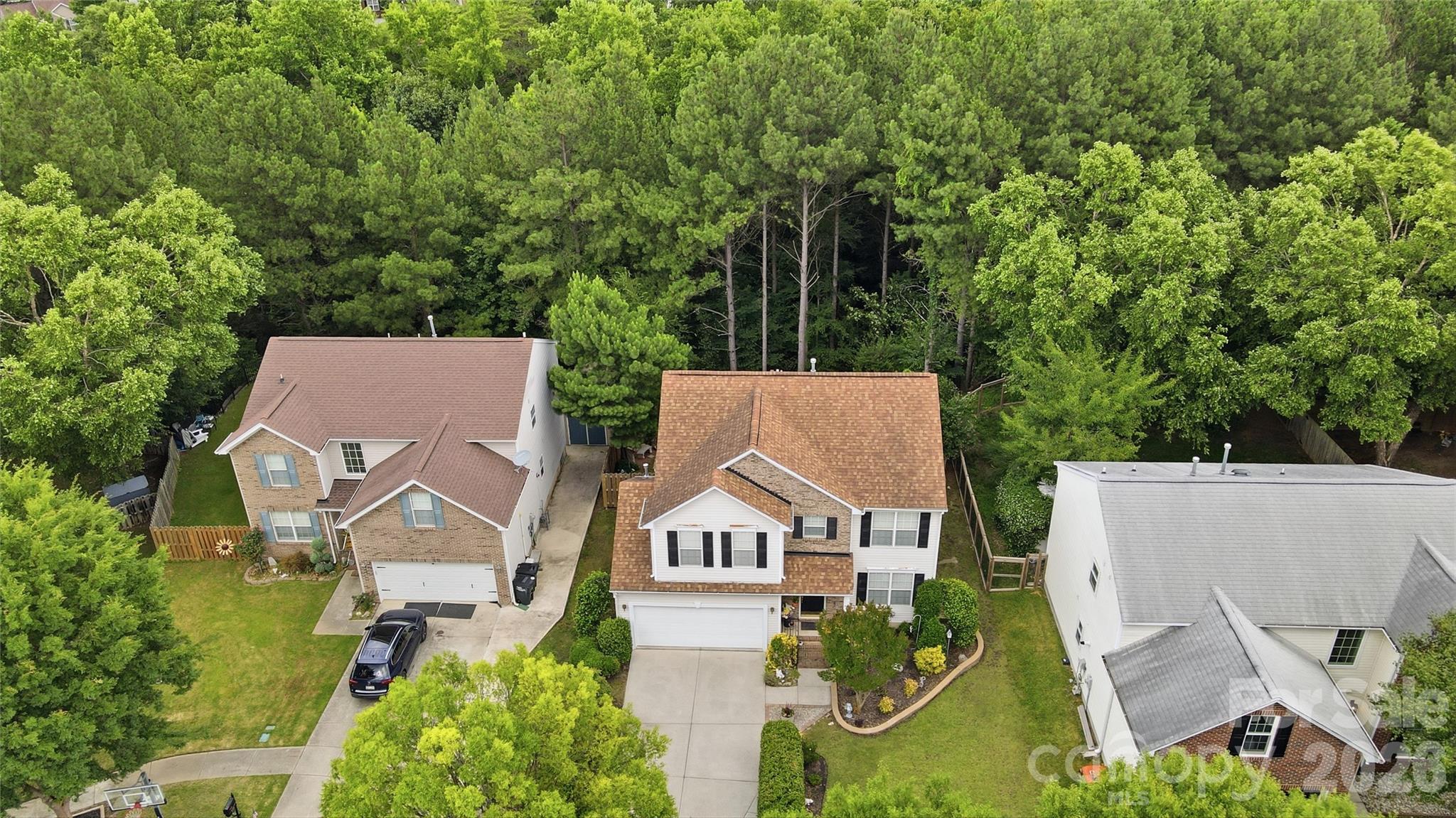 Amber Woods - Residential