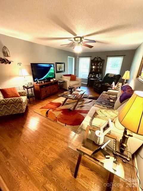 Peden Oaks - Residential