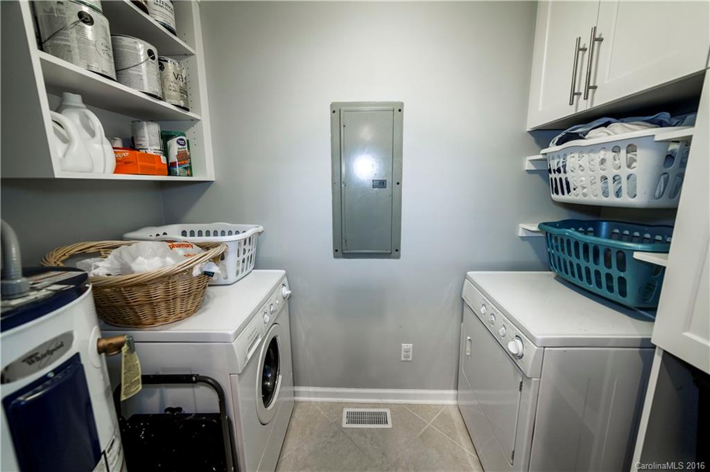 Avery Lake - Residential