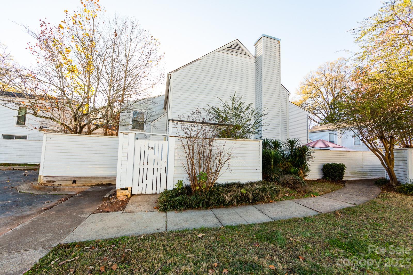 Stonington - Residential