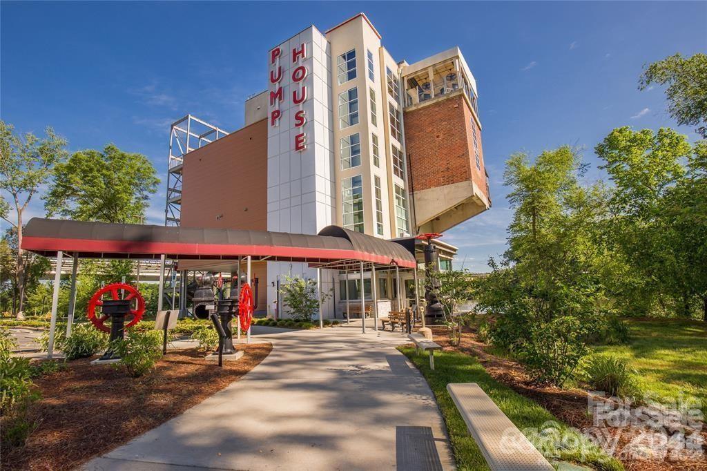 Riverwalk - Residential