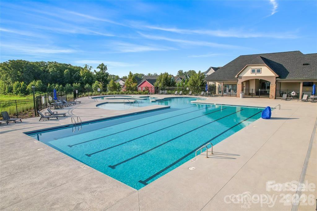 Riverwalk - Residential
