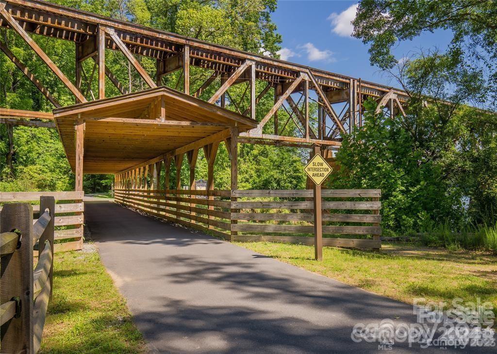 Riverwalk - Residential