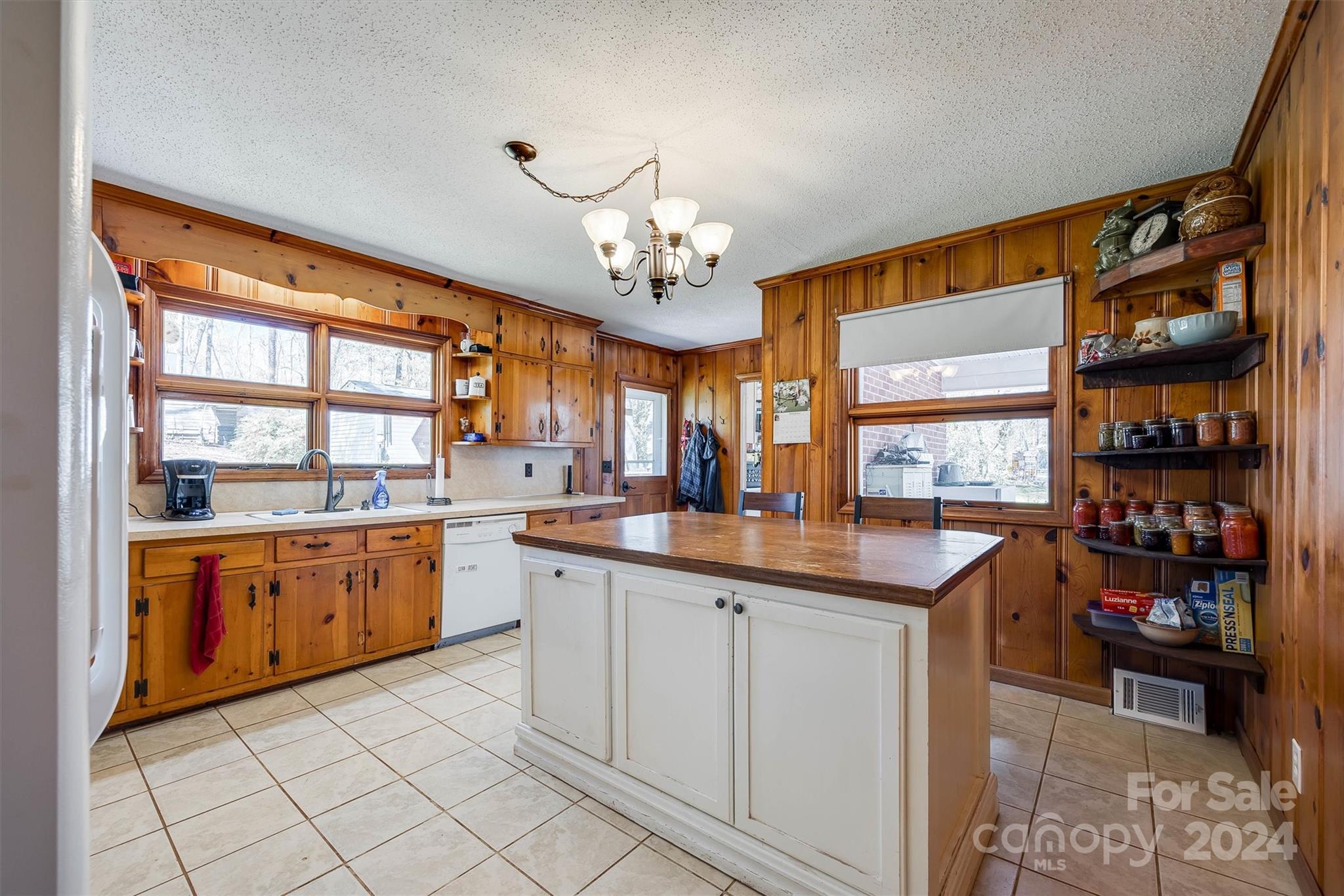 Oak Dale Acres - Residential