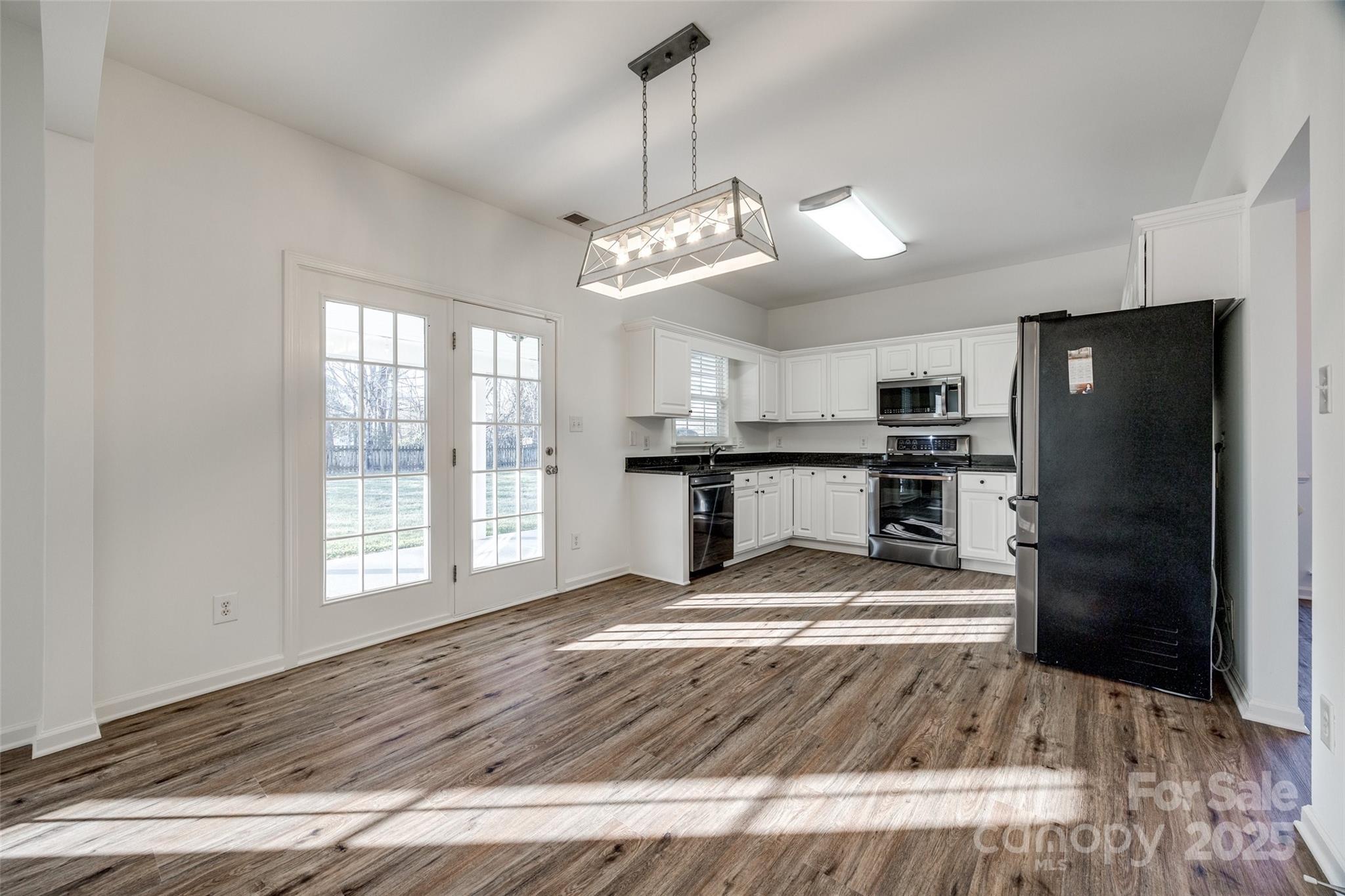 Rocky River Crossing - Residential