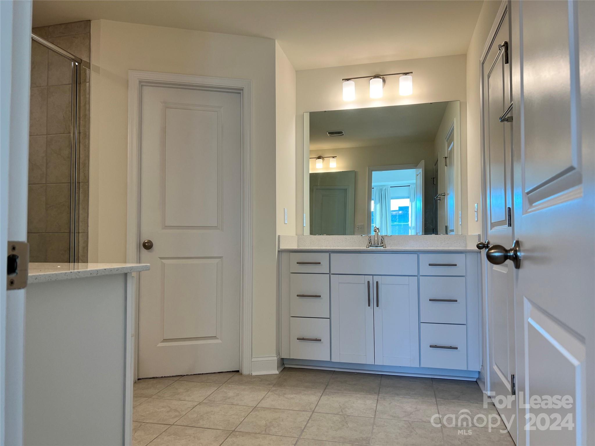 Paddlers Cove - Residential Lease
