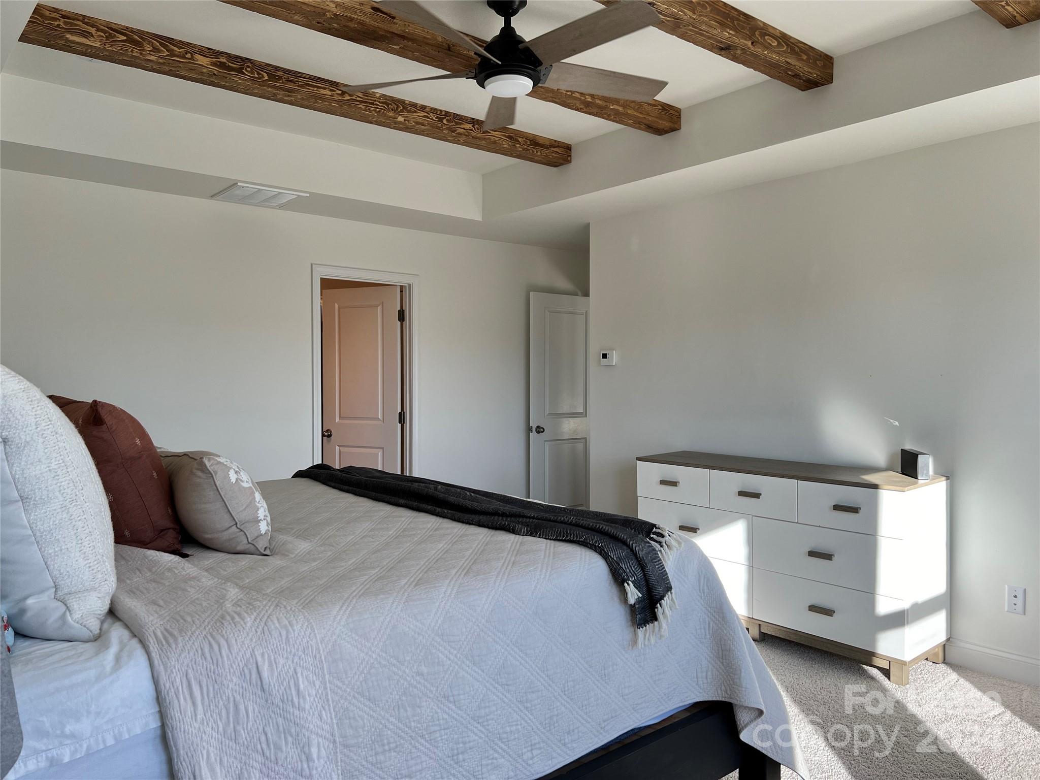 Paddlers Cove - Residential Lease