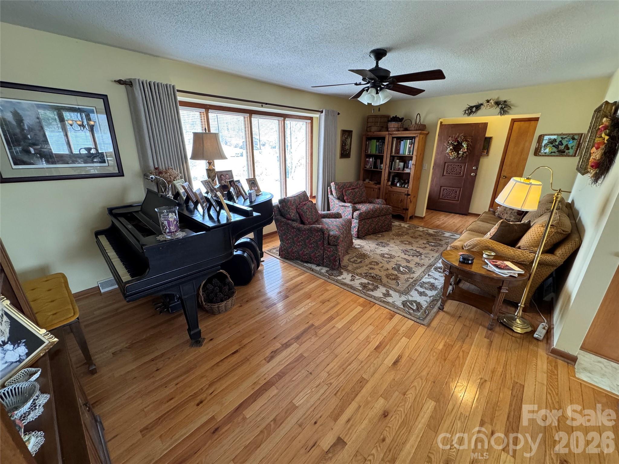 Ivy Ridge - Residential