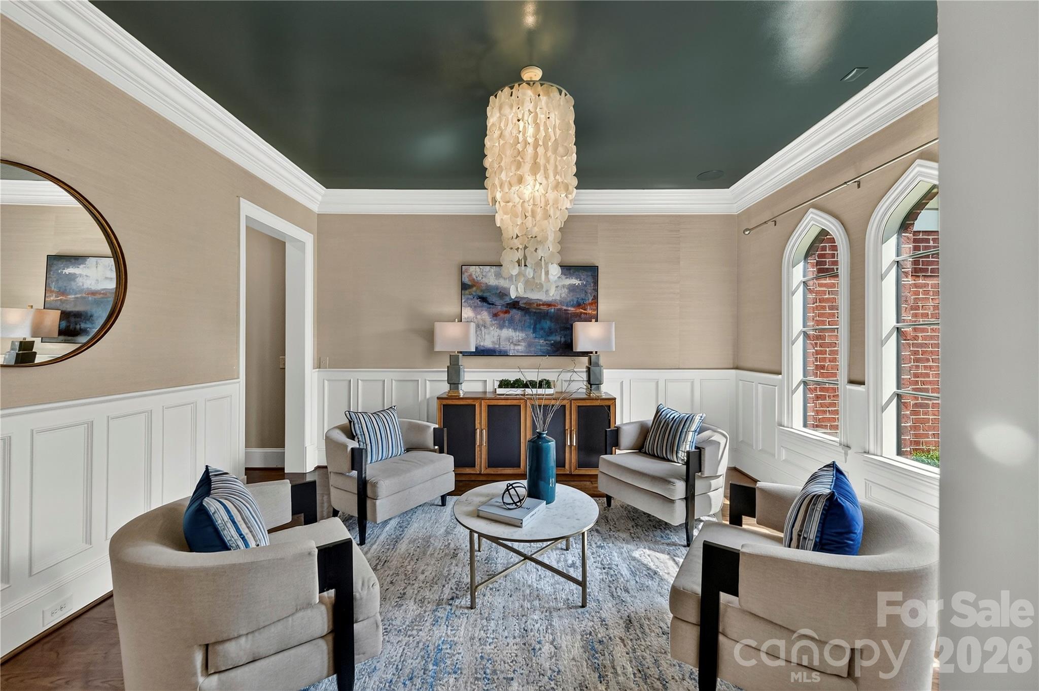 Jordan Manor - Residential