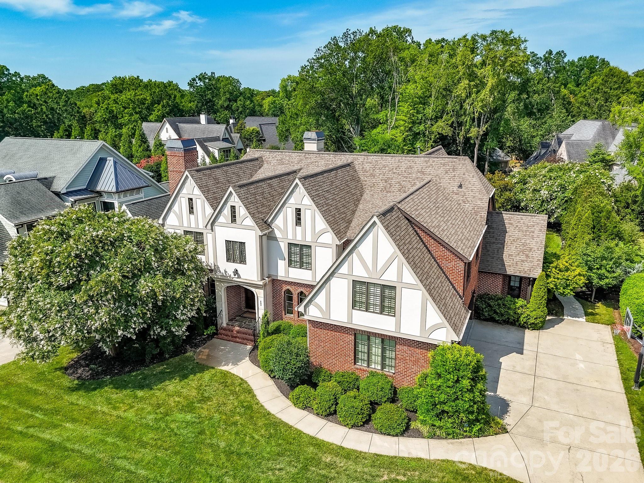 Jordan Manor - Residential