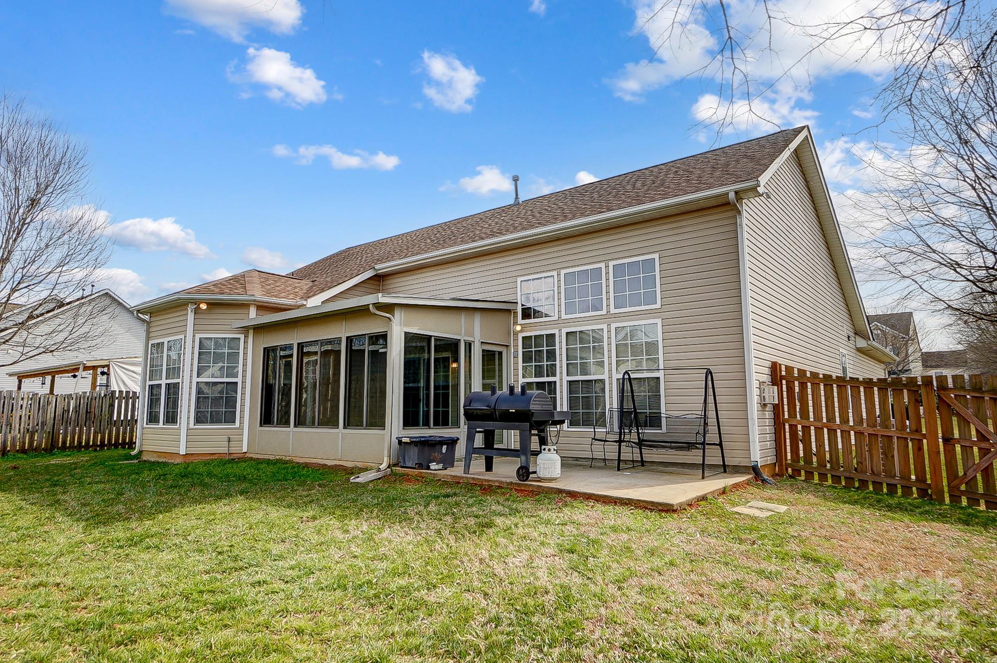 Applegate - Residential