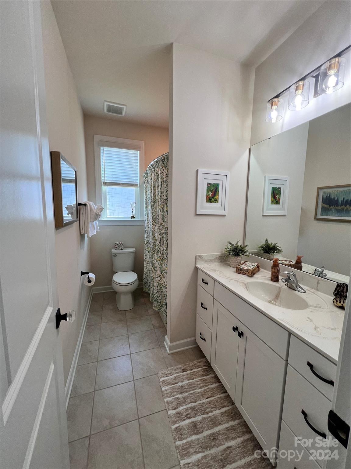 Lake Crest - Residential