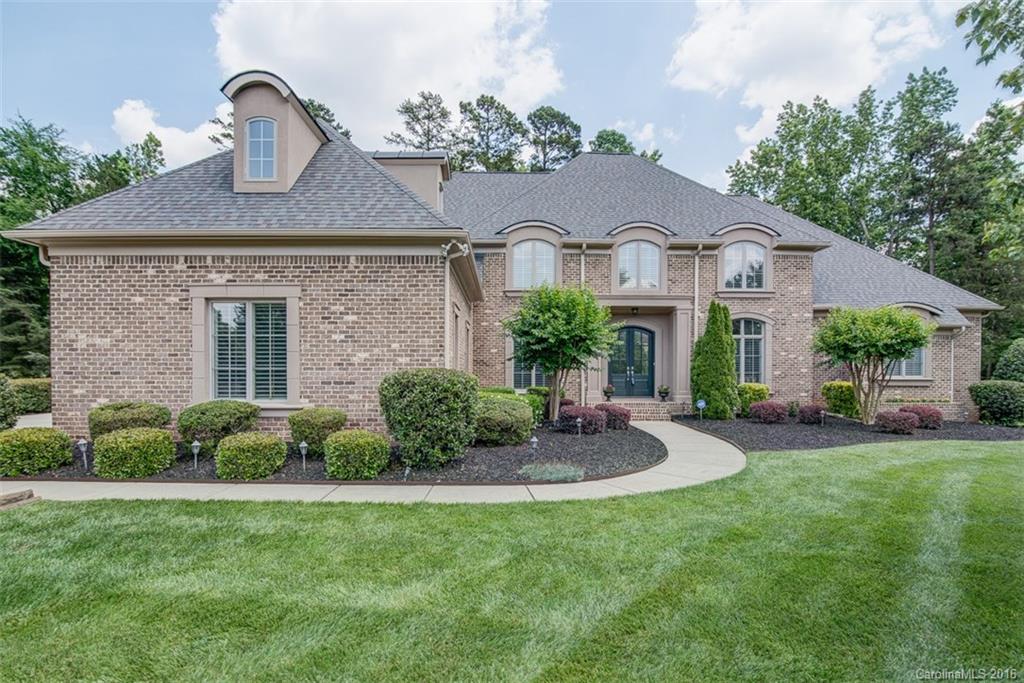Beautiful .81 acre landscaped lot located on cul-de-sac and 16th hole of Firethorne CC. Master and Guest Rm on main level. Kit w/center island opens to GR w/built-ins flanking frpl. Beautiful white cabs w/granite, ss appls. Fridge (2013) conveys. Study adjacent to master. 2nd level has 2 huge bonus areas along with 3 full BRs.  All BRs have bath access. Oversized 3 car garage. Plantation shutters throughout. Fantastic screened porch w/additional patio area. Outdoor lighting. Well for irrigation.