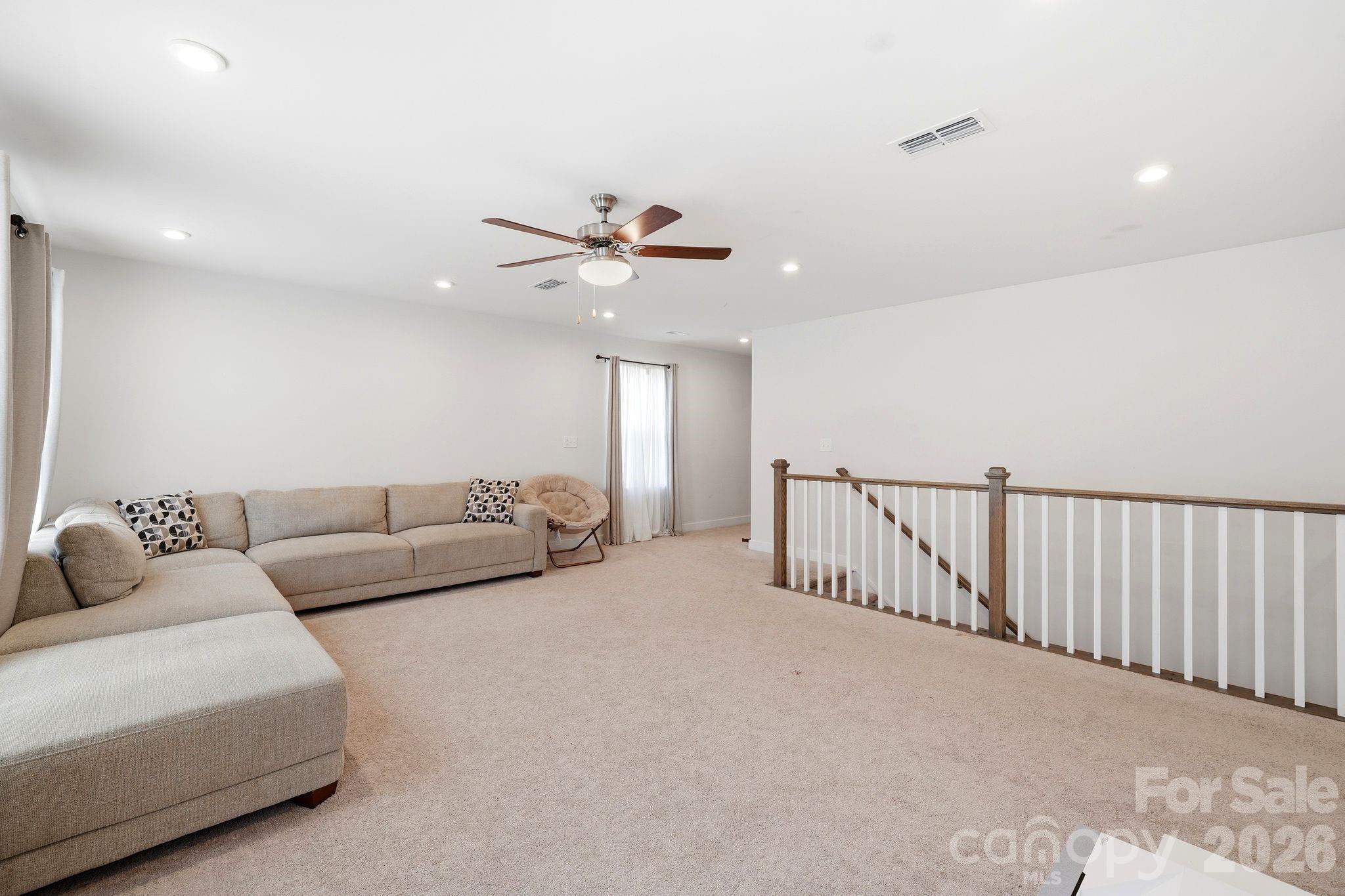 Holcomb Woods - Residential