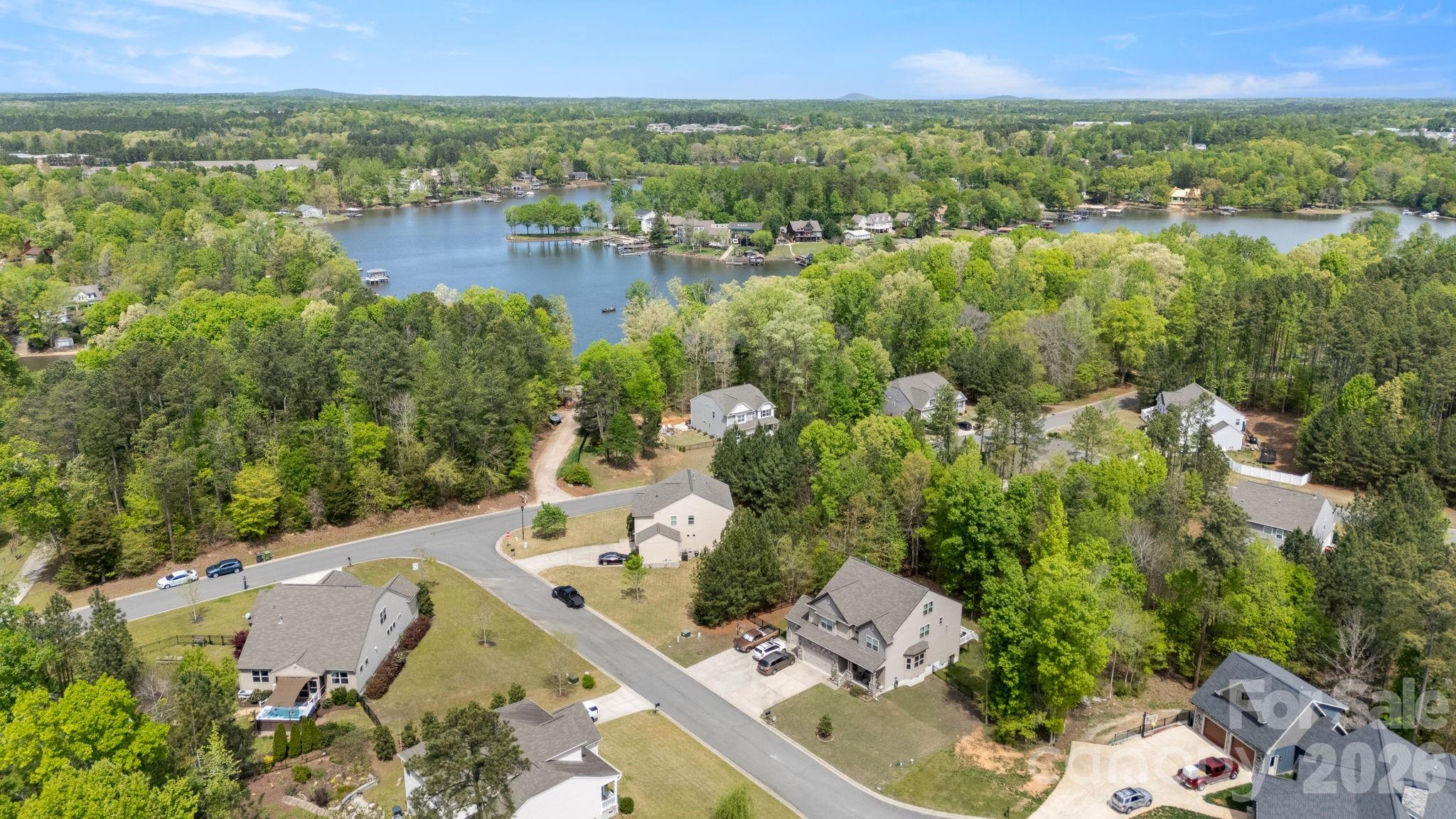 Somerset At Autumn Cove - Residential