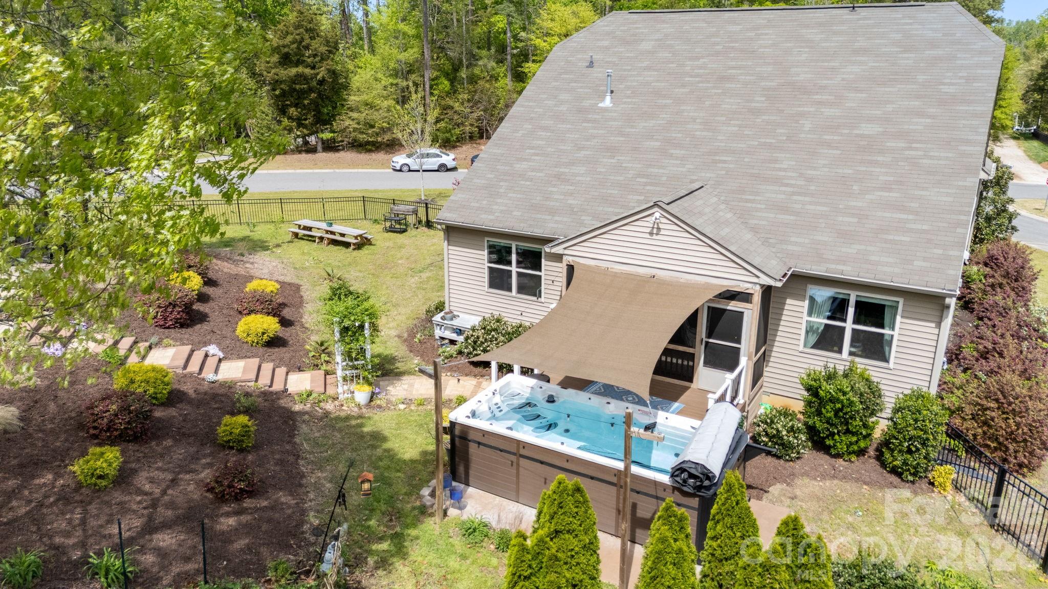 Somerset At Autumn Cove - Residential