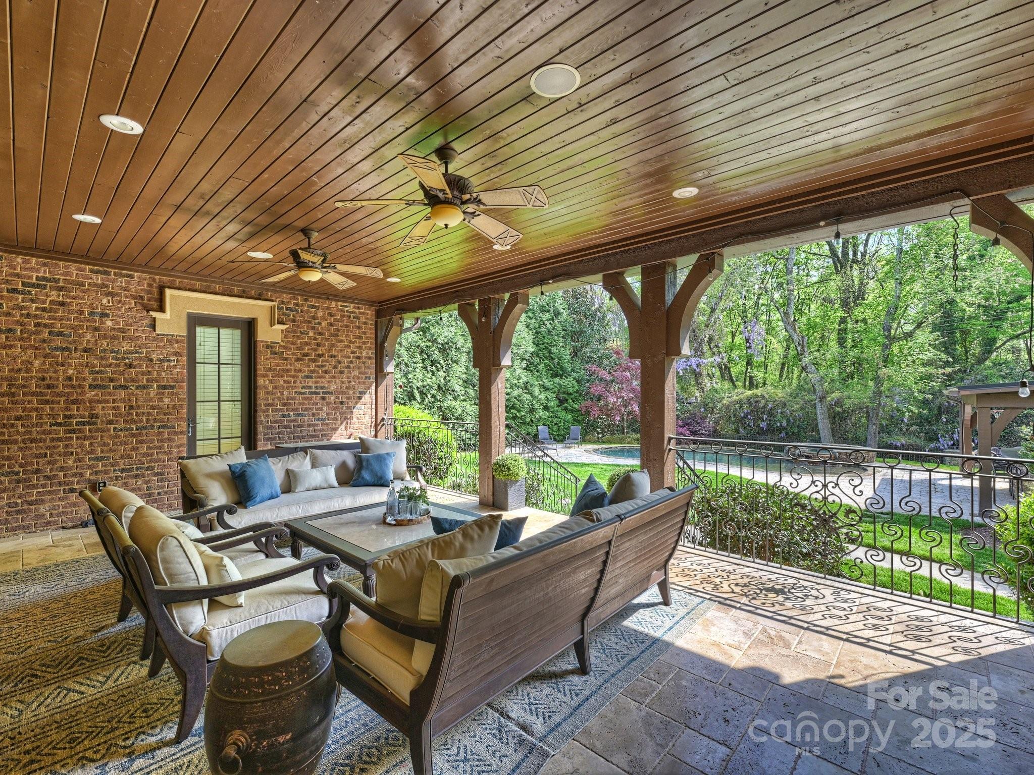 Town And Country Estates - Residential