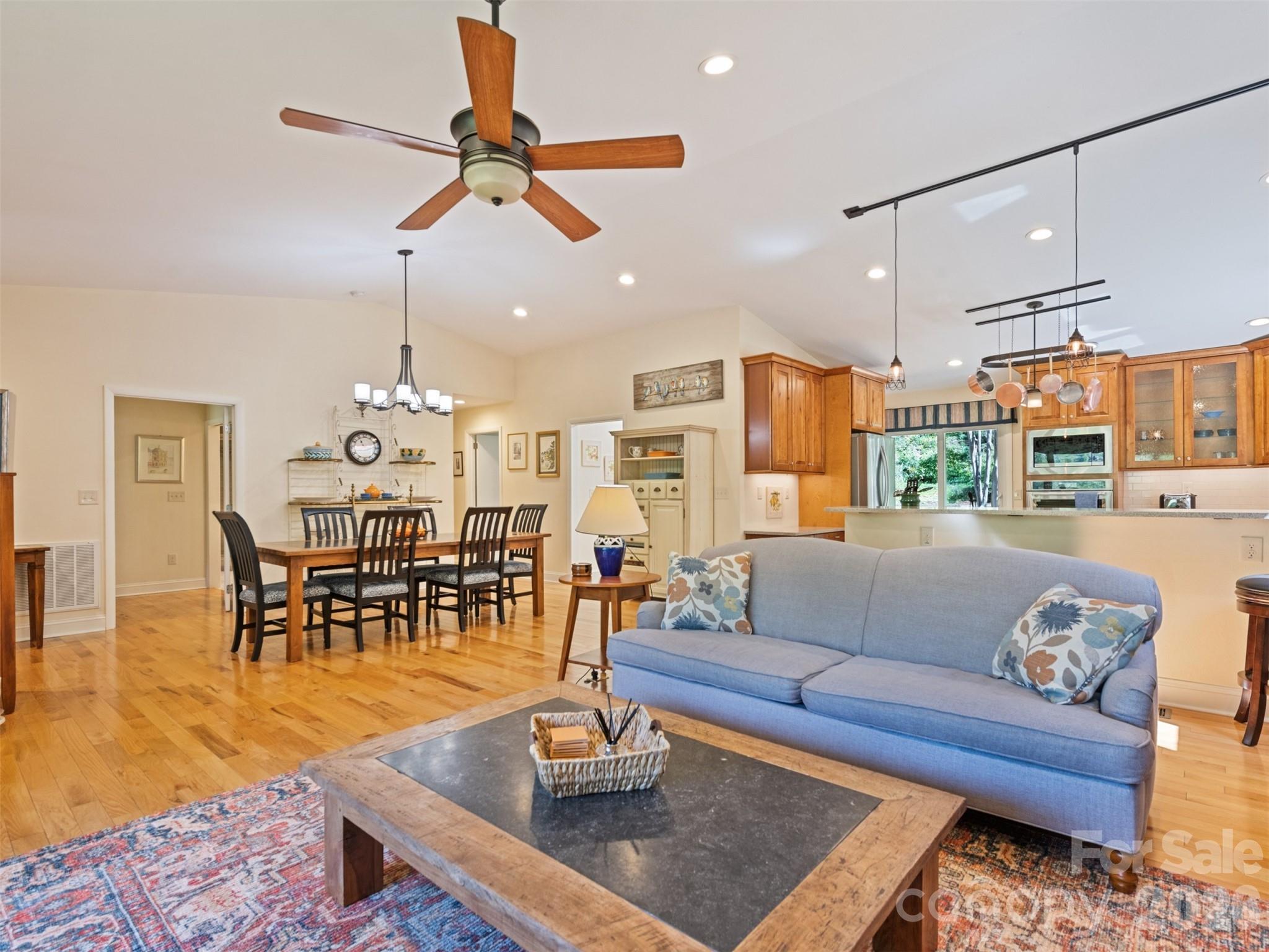 Maggie Valley Country Club Est - Residential