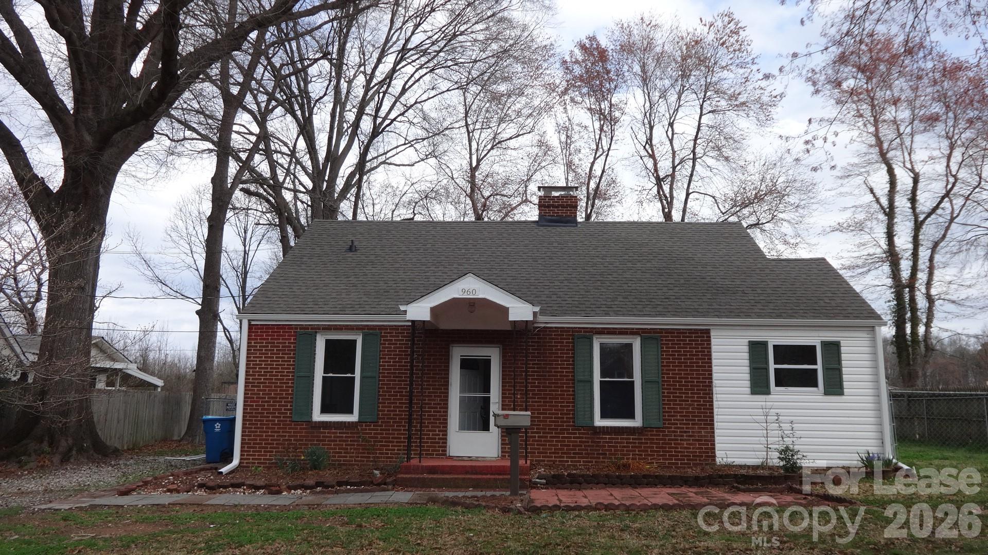 Cute 3-bedroom brick ranch house conveniently located close to shopping, restaurants, downtown Salisbury, I85 and more! The home has a large fenced in backyard with two storage buildings. Neutral interior paint, newer floors in living room and third bedroom. Washer dryer included as/is for convenience. Quiet established neighborhood and just a block from Eaman Community Pool (look up their website for membership info) Hurry this little gem will lease fast!
Mandatory Resident Benefits Package is an additional $25/mo and offers many great benefits (air filter delivery service, 24/7 maintenance, maintenance reimbursement for unintended charges/lock outs, credit building, rewards program and more!)
Automatic enrollment in Tenant Liability Waiver Program ($16/mo) unless you opt-out by providing a compliant renter's insurance policy prior to the move-in date.