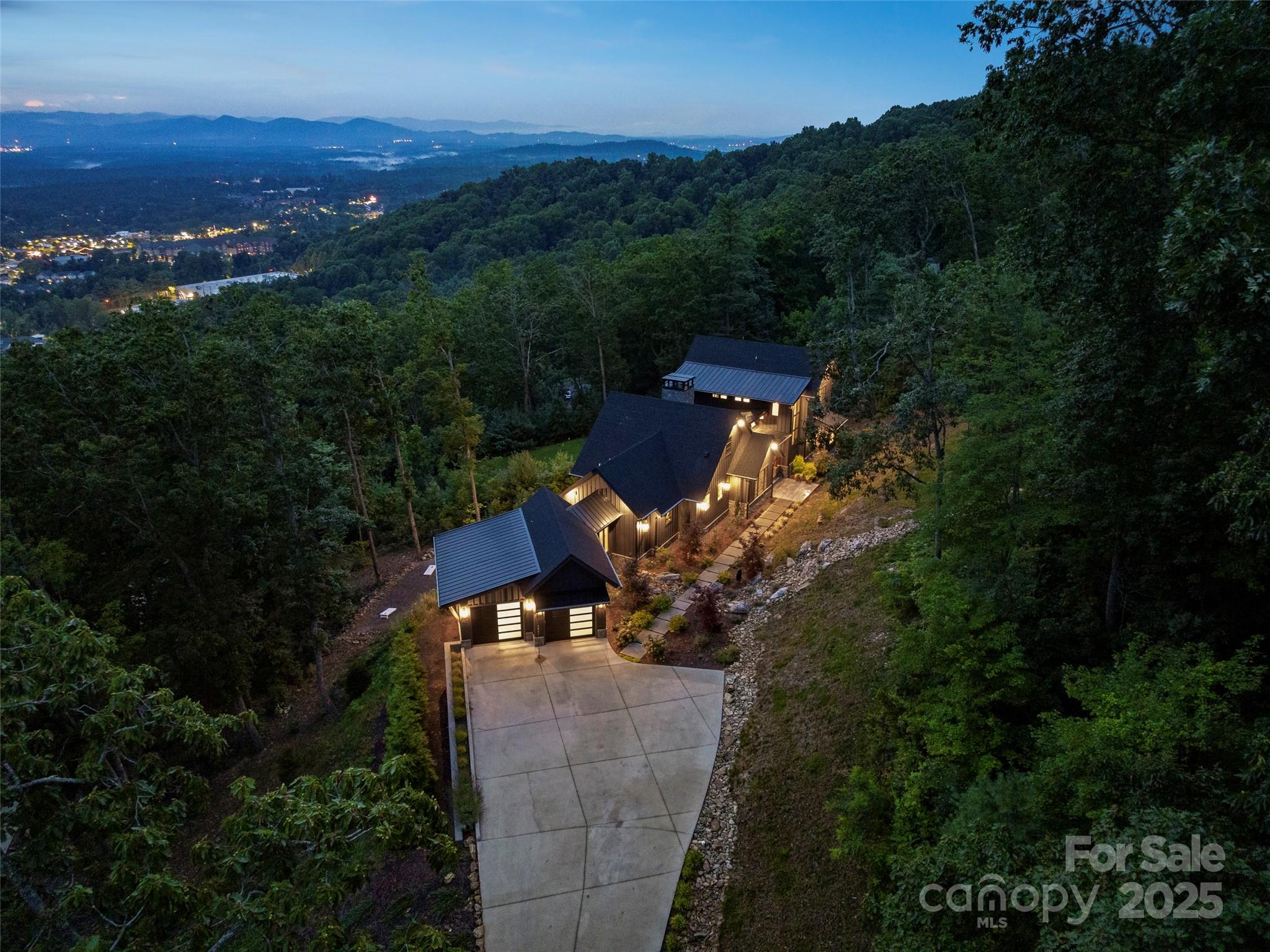 Pinchot Forest - Residential