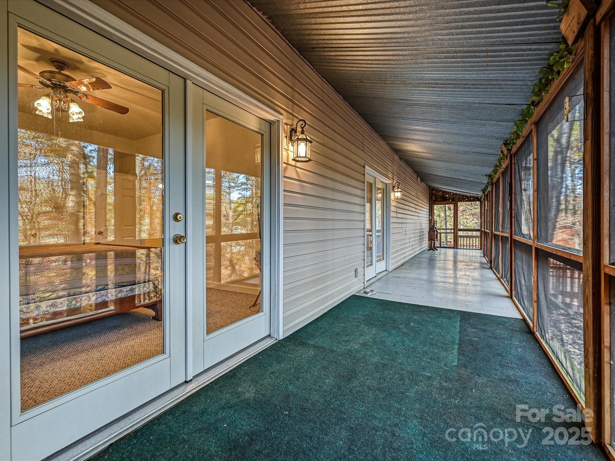 Tega Cay - Residential