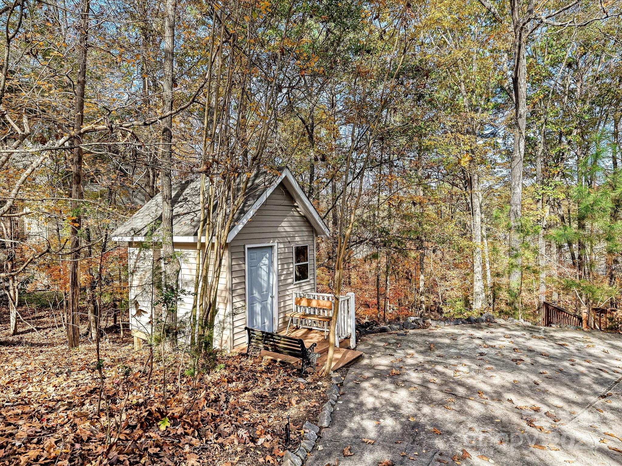 Tega Cay - Residential