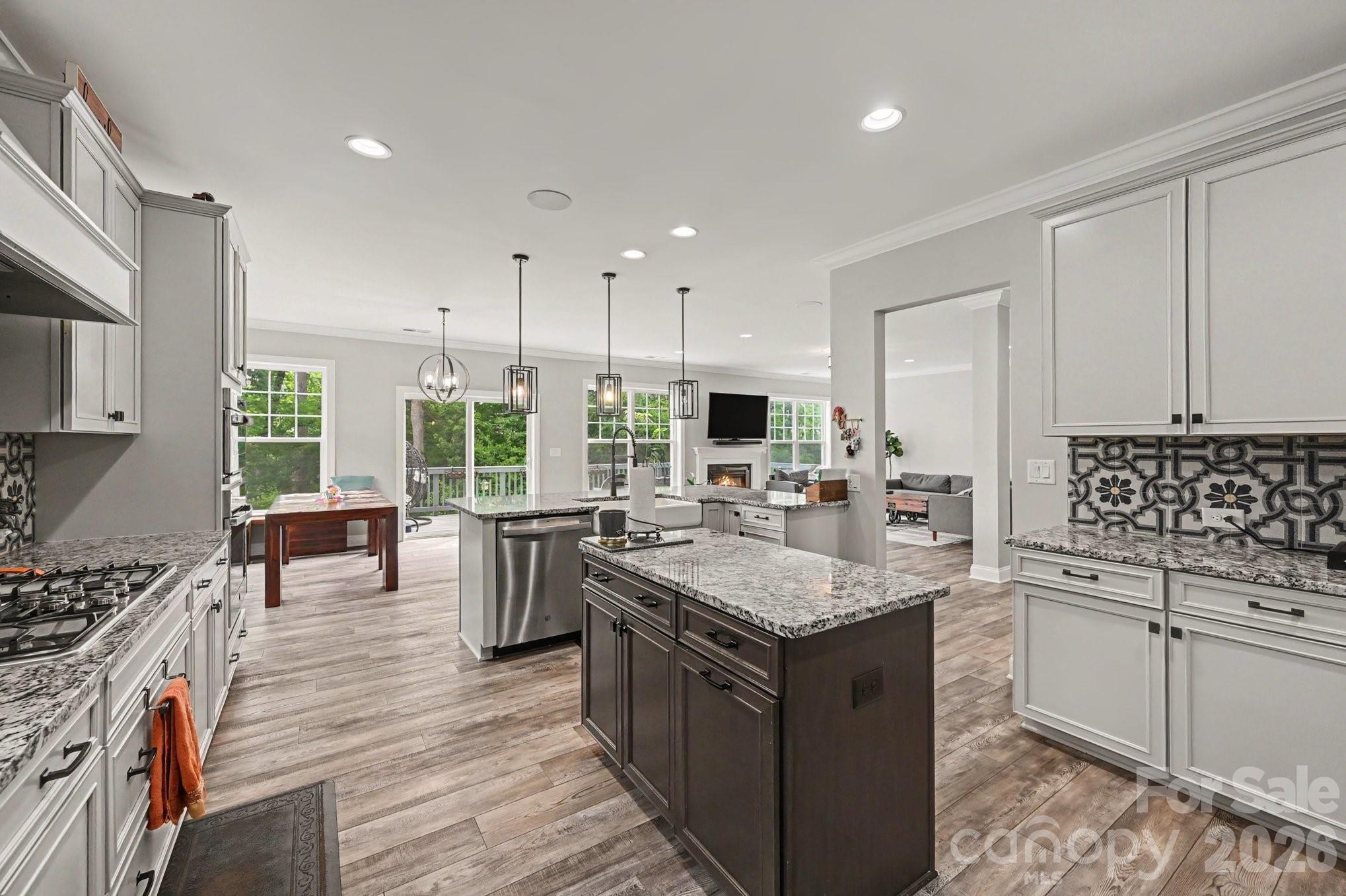 Summers Walk - Residential