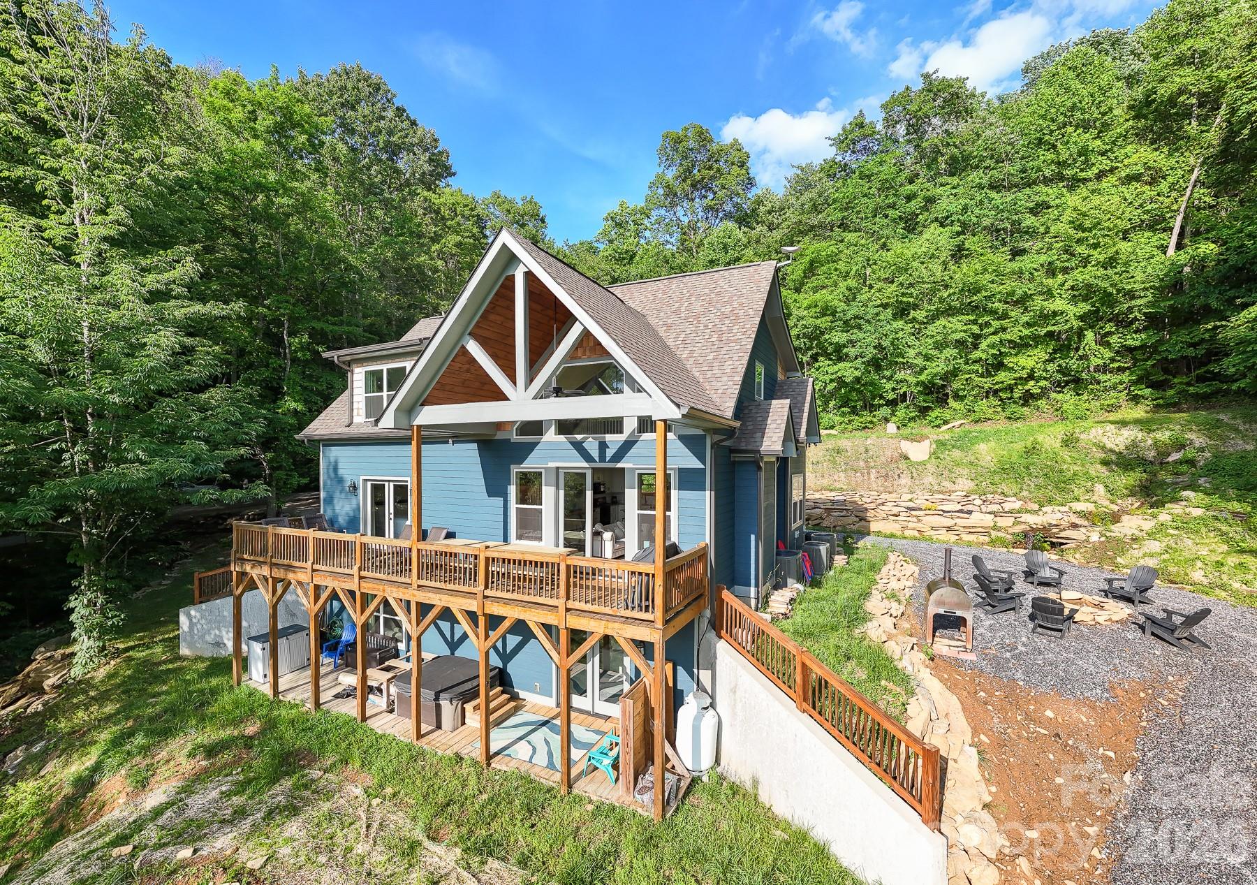 The Falls - Residential