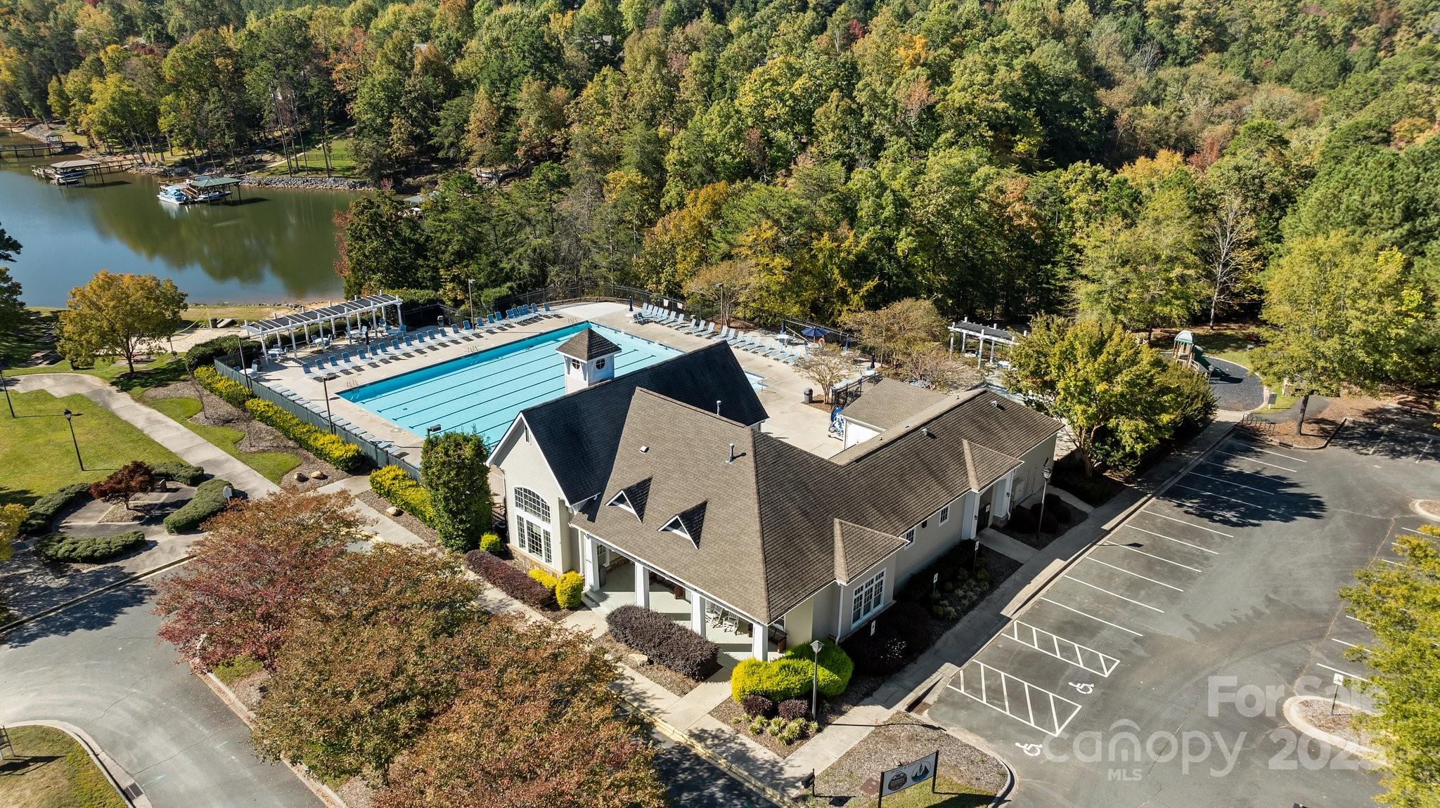 Lakeshore - Residential