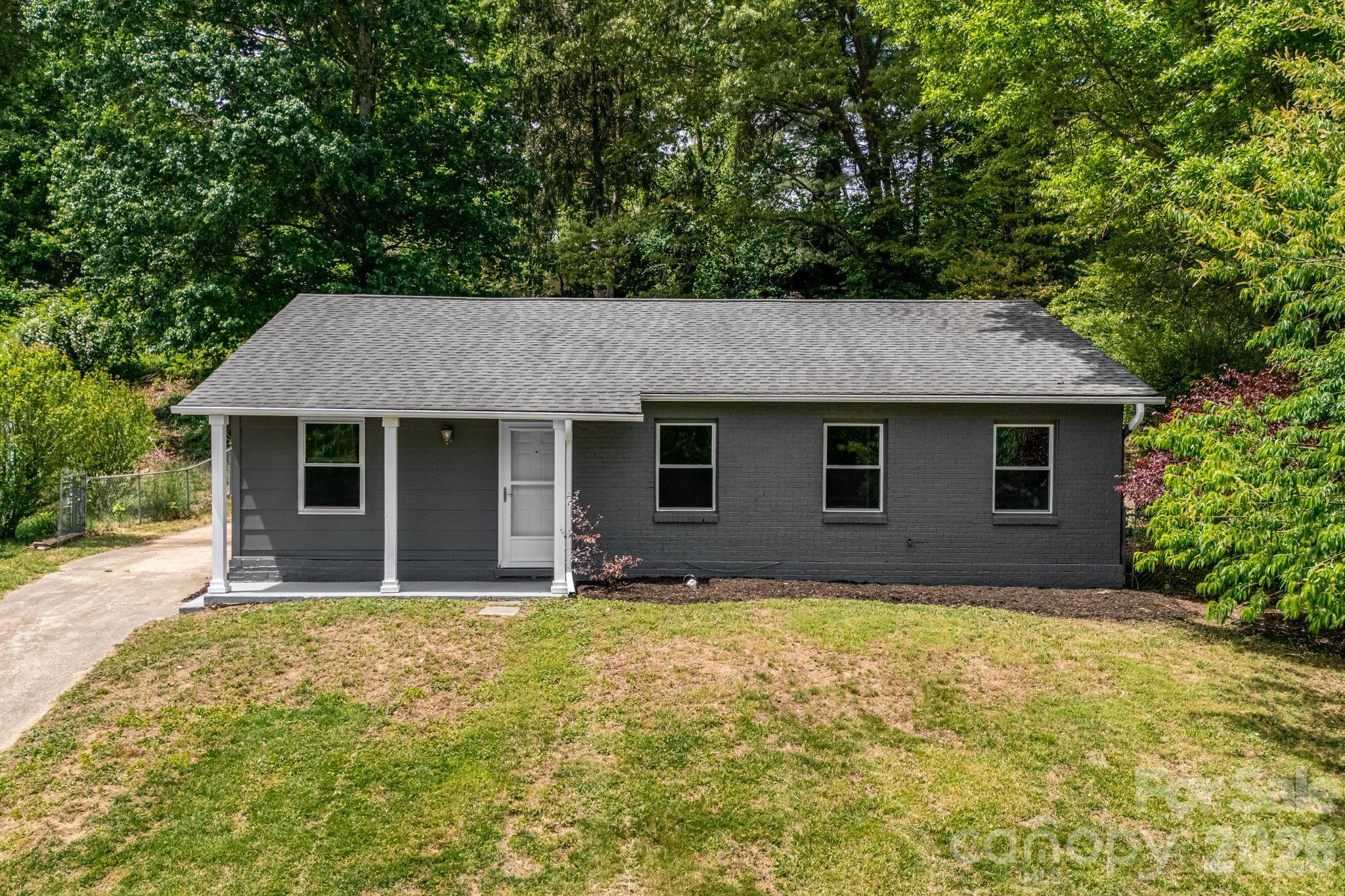 Don't miss this opportunity - 82 Lees Creek Road delivers the perfect blend of fresh updates, functional space, and unbeatable proximity to everything buyers love about this vibrant mountain town.
Step inside to discover a bright, refreshed interior featuring 4 bedrooms and 2 full baths, all enhanced by fresh paint throughout that creates a clean, move-in-ready feel. The heart of the home is a large open kitchen and dining area, ideal for gathering, entertaining, or simply enjoying everyday living with ease. Updated fixtures add a modern touch, elevating the home's overall appeal.
Outside, the freshly painted exterior boosts curb appeal and sets the tone for what awaits inside. Whether you're relaxing at home or heading out, the location is hard to beat—just minutes from downtown Asheville, where you’ll find renowned dining, breweries, art galleries, and outdoor adventures.
Homes this close to downtown with this level of refresh don’t last long—don’t miss your chance to make this one yours before someone else does.