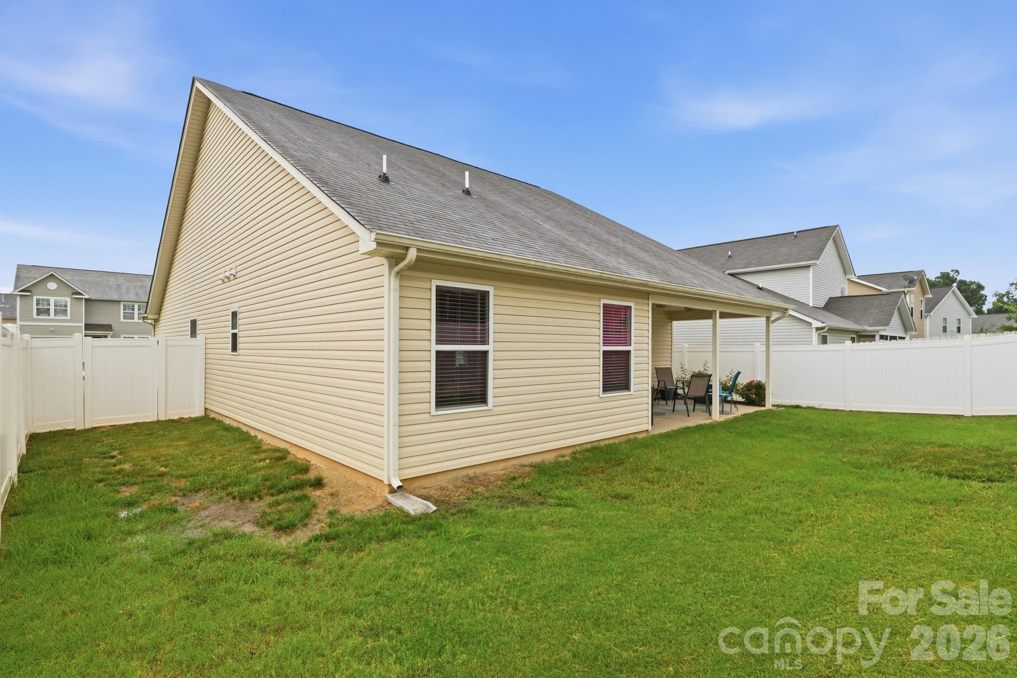 The Oaks Of Landis - Residential