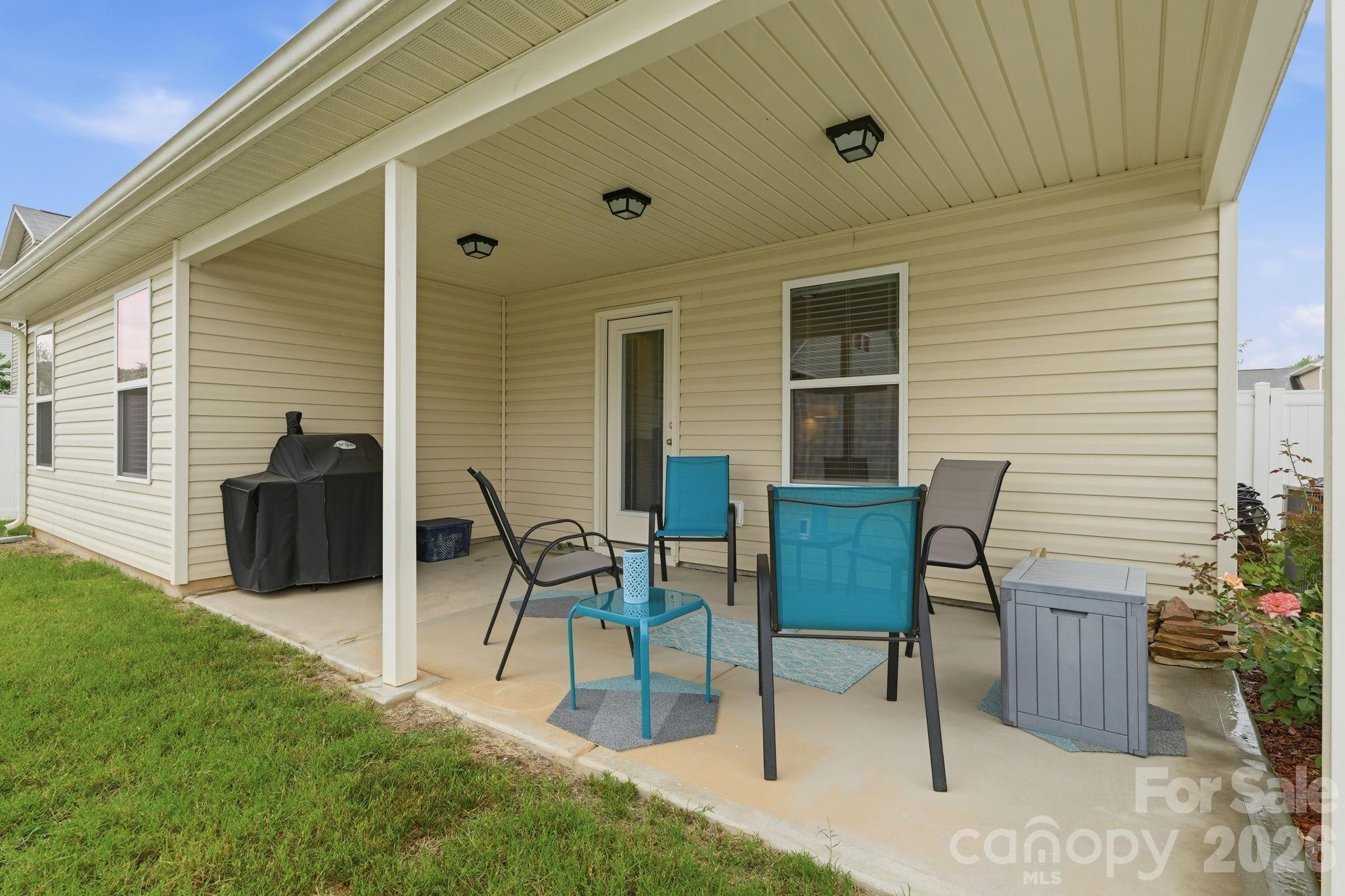 The Oaks Of Landis - Residential