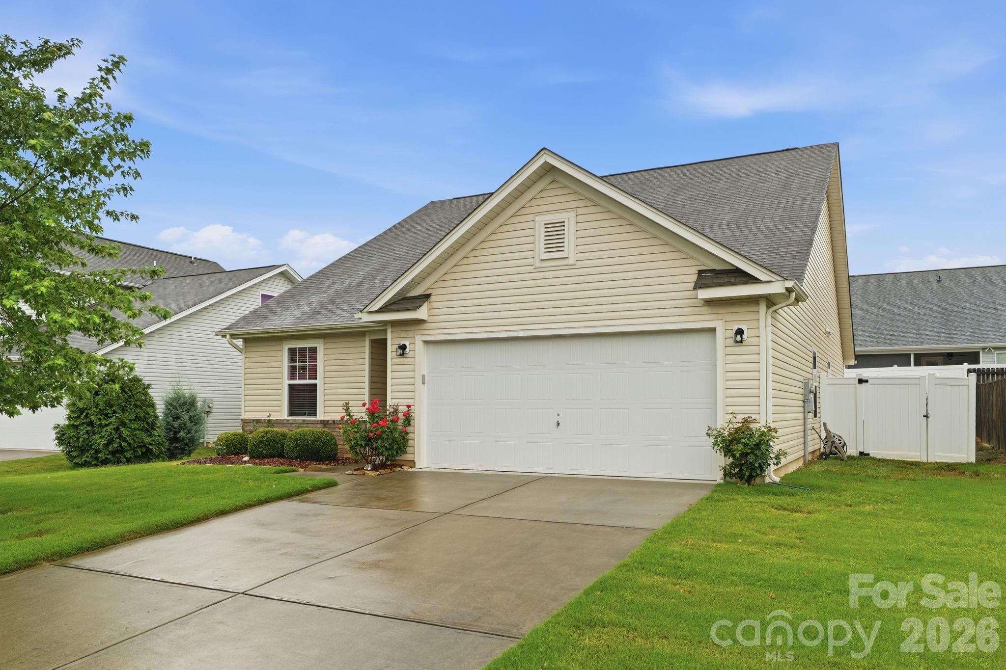 The Oaks Of Landis - Residential
