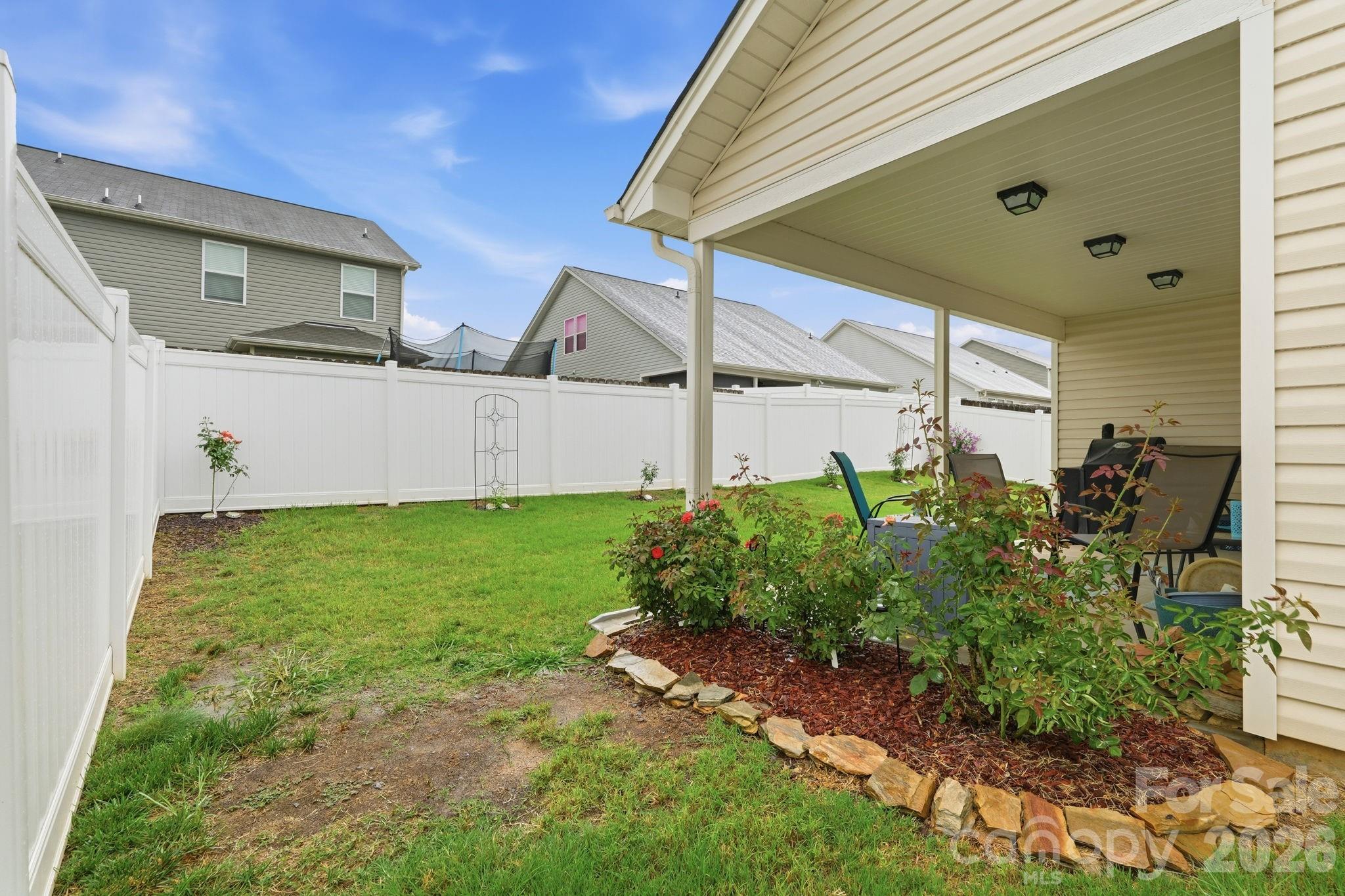 The Oaks Of Landis - Residential