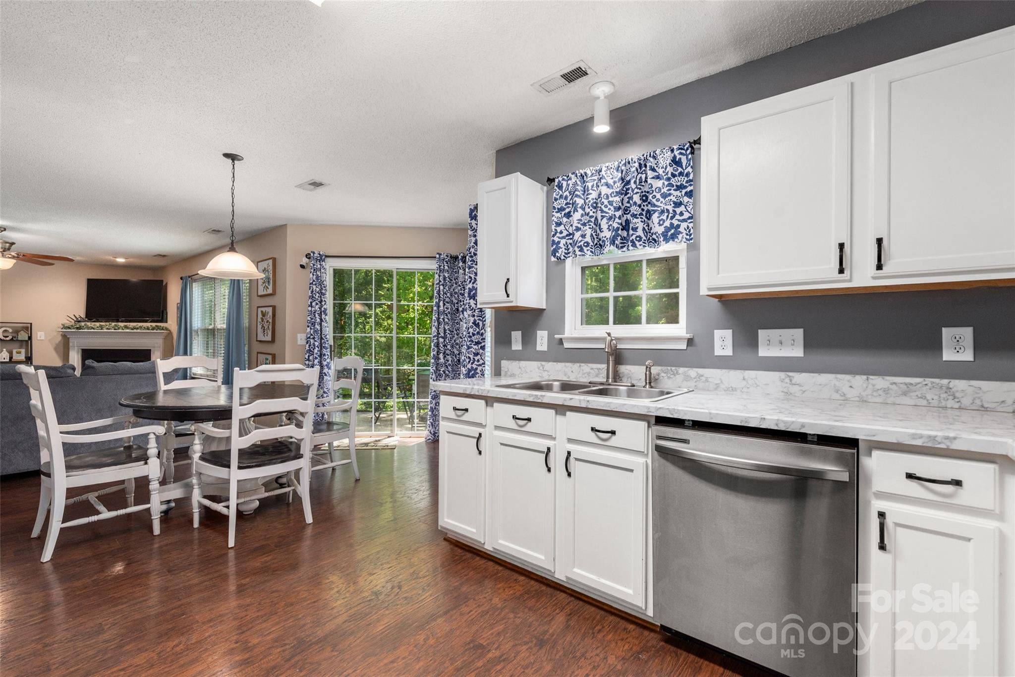 Forest Hills - Residential