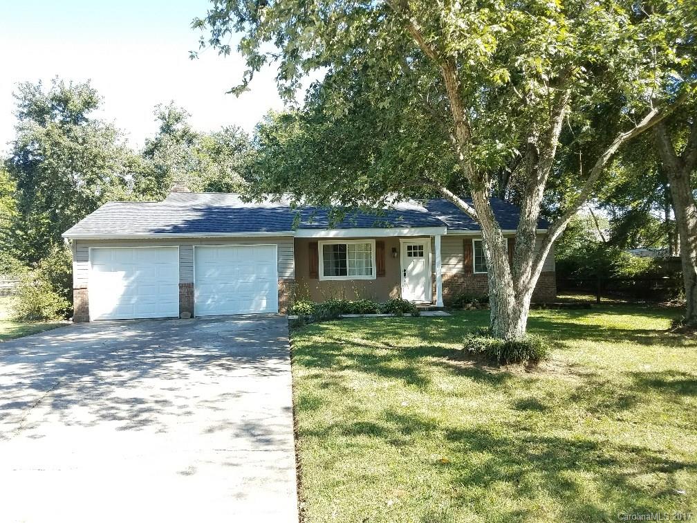 Very hard to find beautifully updated Ranch Home in the Steele Creek Area. Open floor-plan with large kitchen with breakfast bar & New granite counter-tops & new custom backsplash. Stainless Steel appliances (all remain).  Fresh neutral paint throughout. New carpeting. Custom bathrooms. Tile floors in bathrooms and kitchen. 2 car-garage. Large fenced in yard. No HOA. Roof replaced 2012. Water heater replaced Aug. 2017. Washer/Dryer Stay. Fire Pit & Large two level deck in backyard. Fenced Yard.