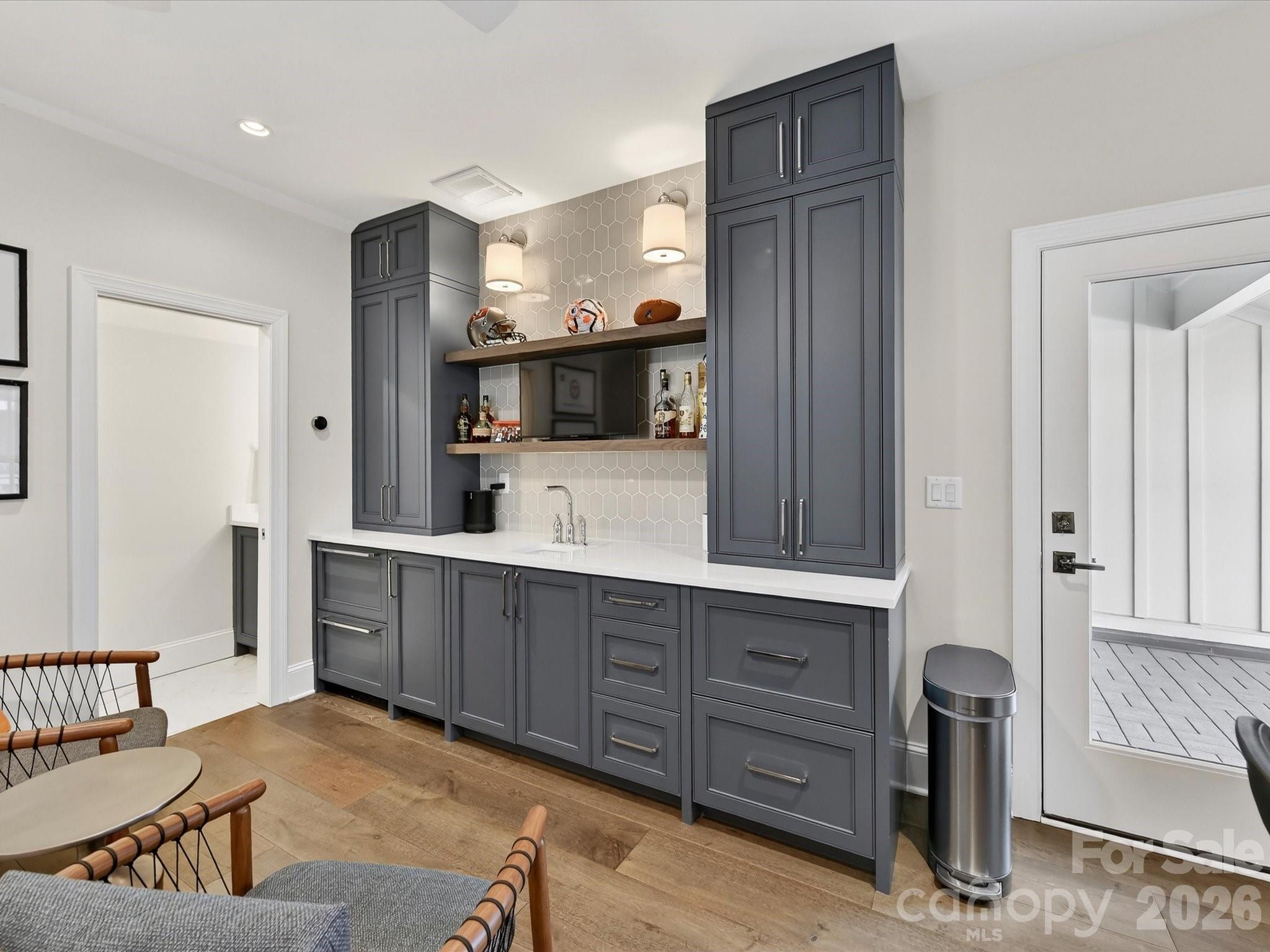 Myers Park - Residential