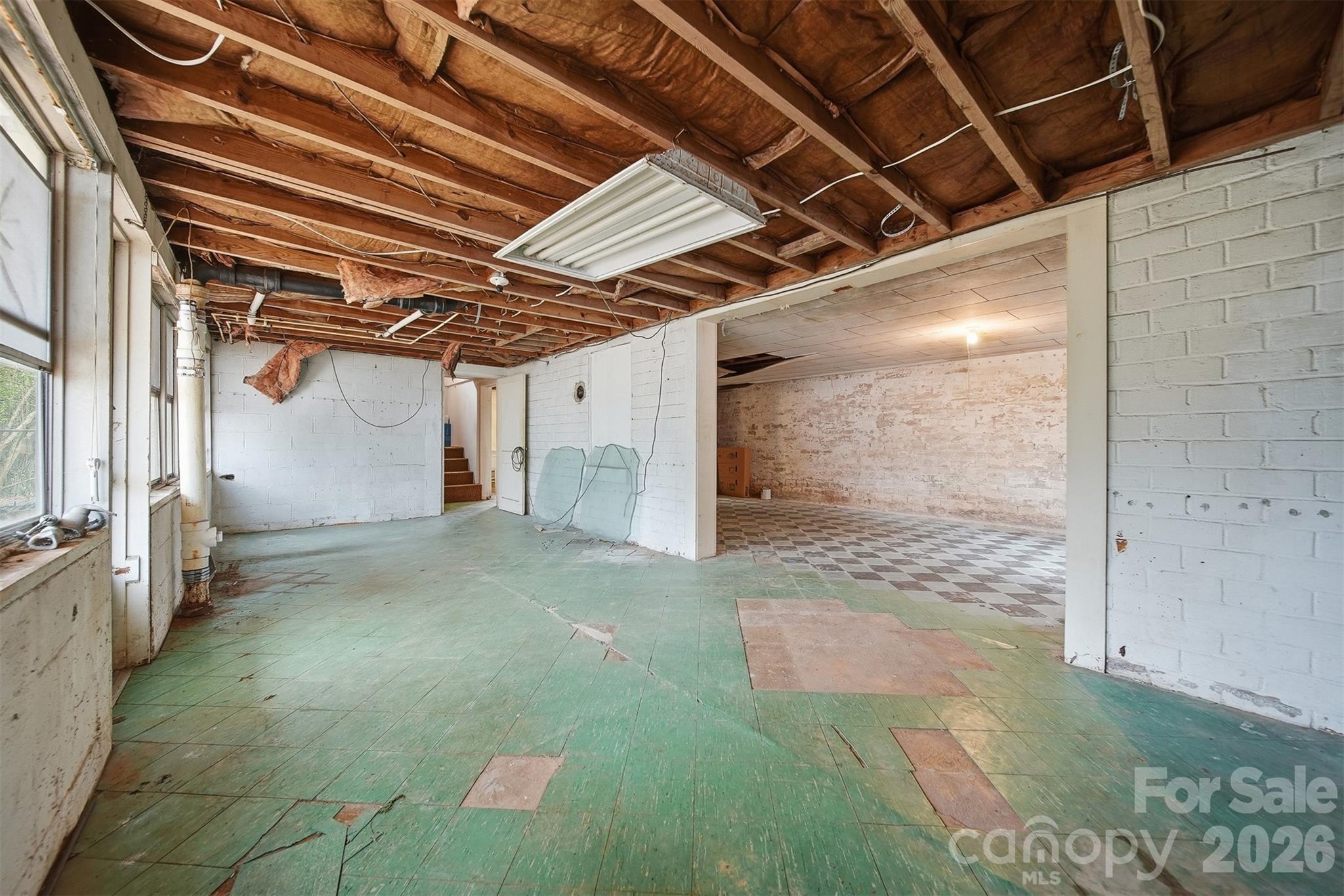 E P Huffman - Residential