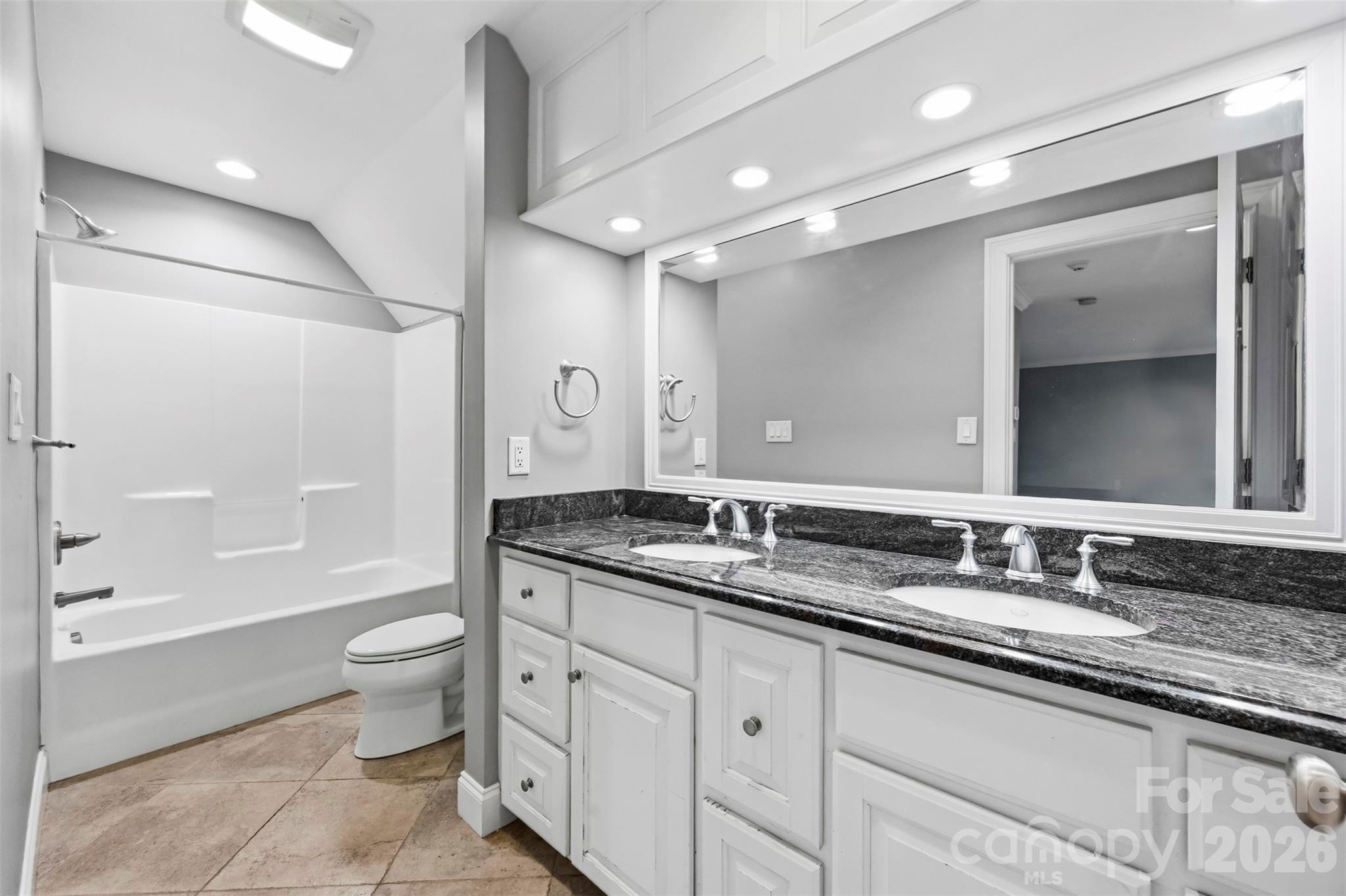 Deerwood Park - Residential