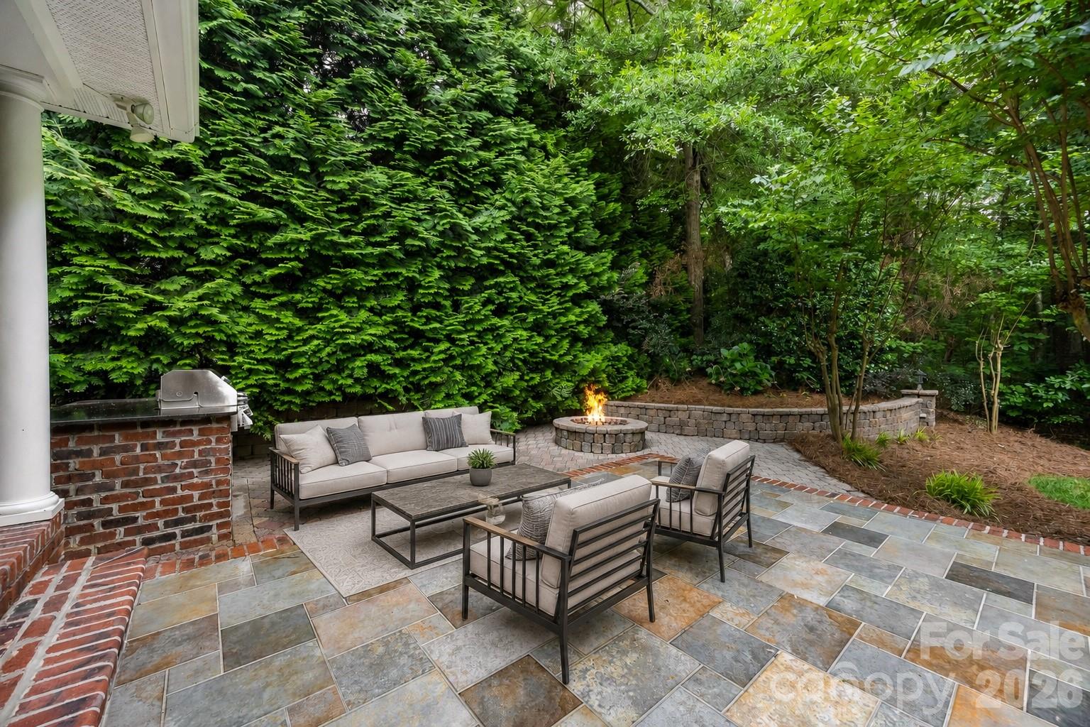 Deerwood Park - Residential