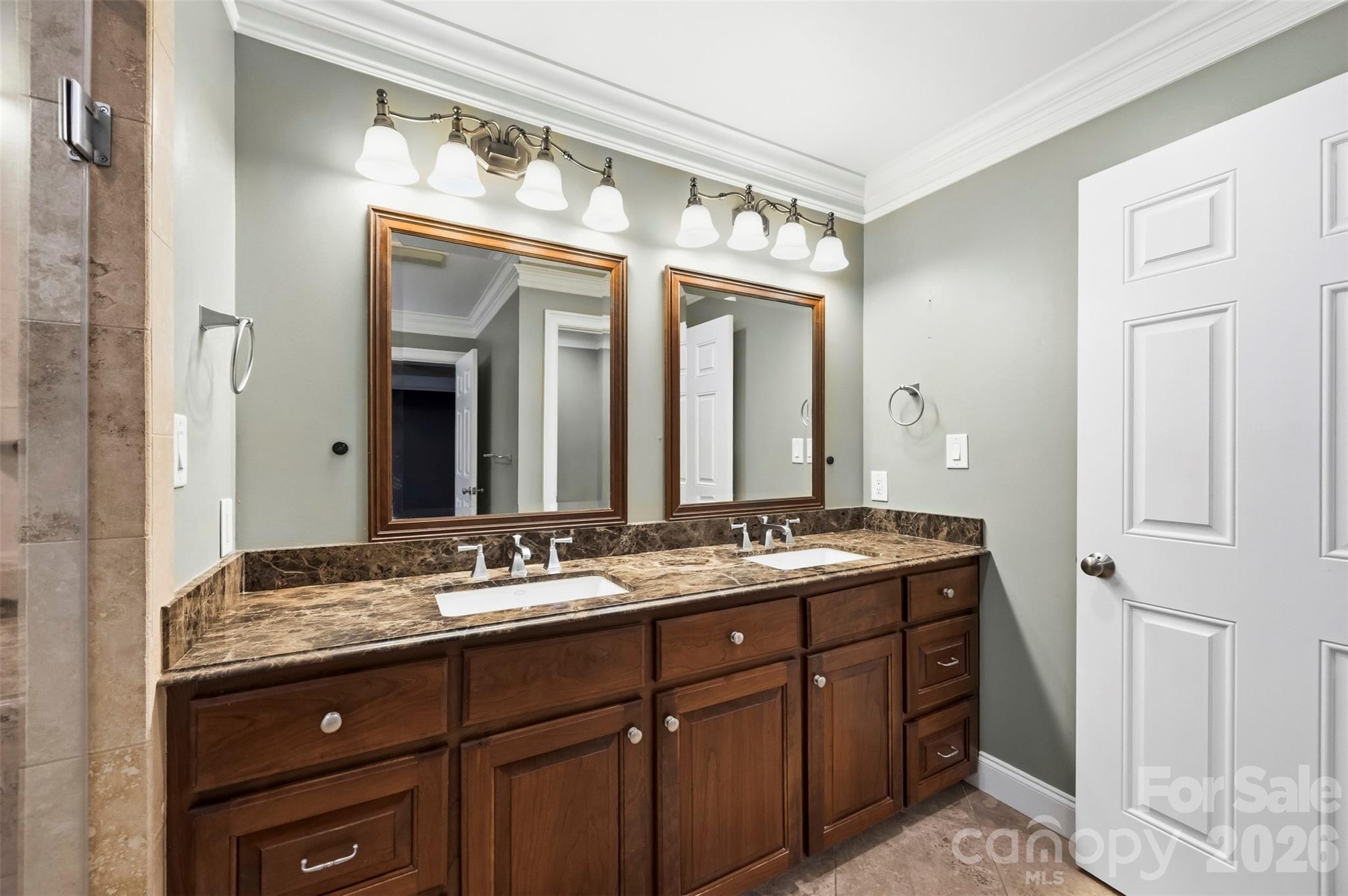 Deerwood Park - Residential