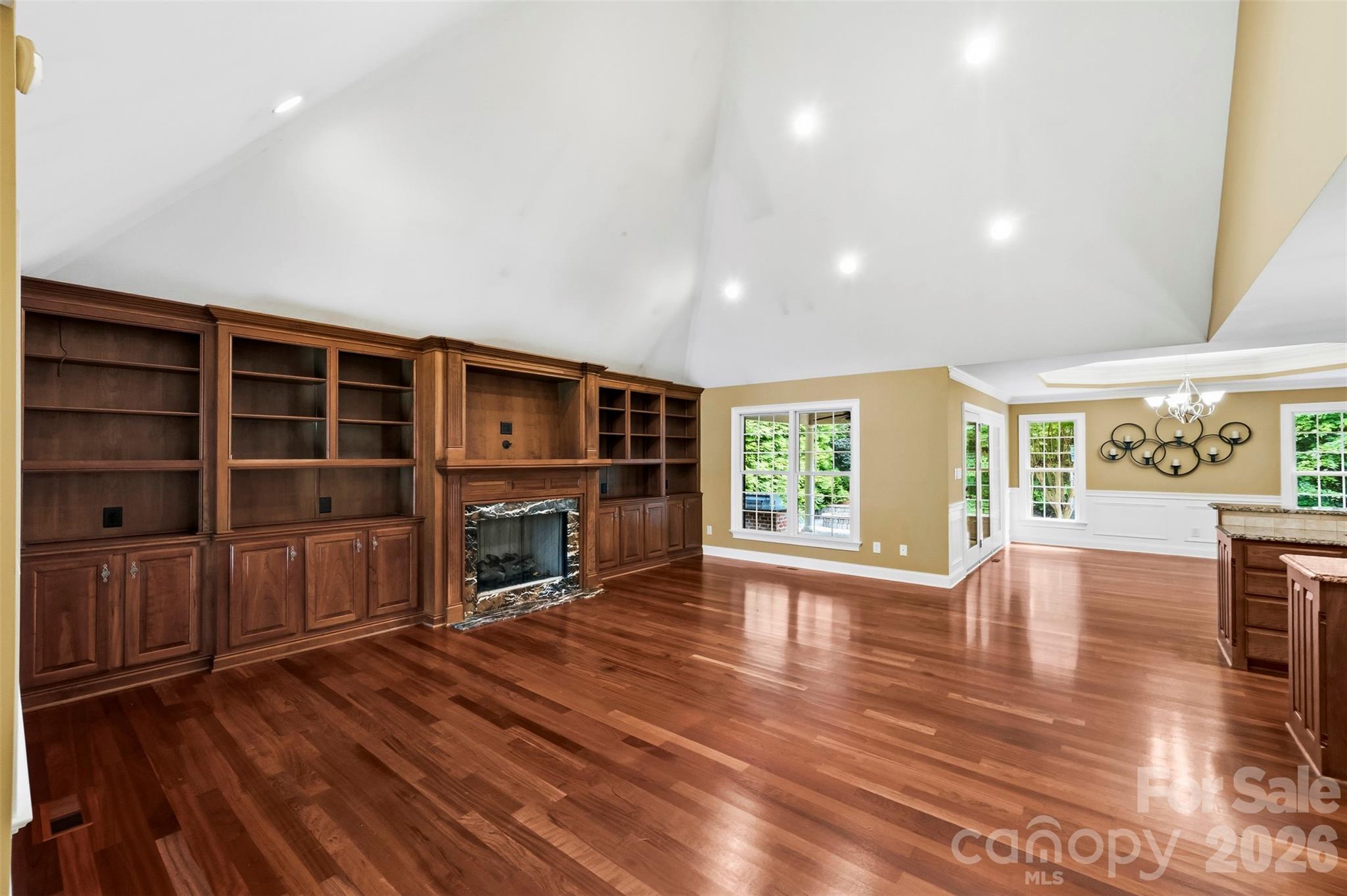Deerwood Park - Residential