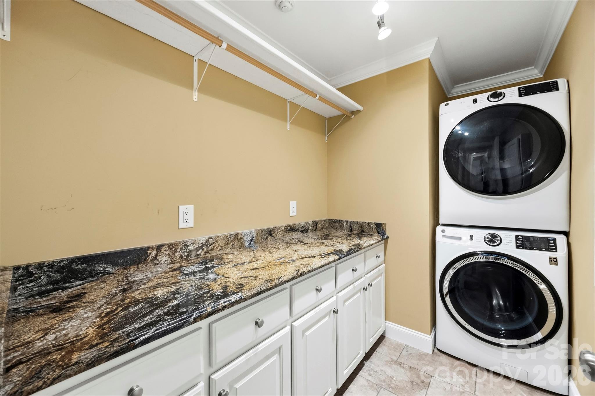Deerwood Park - Residential