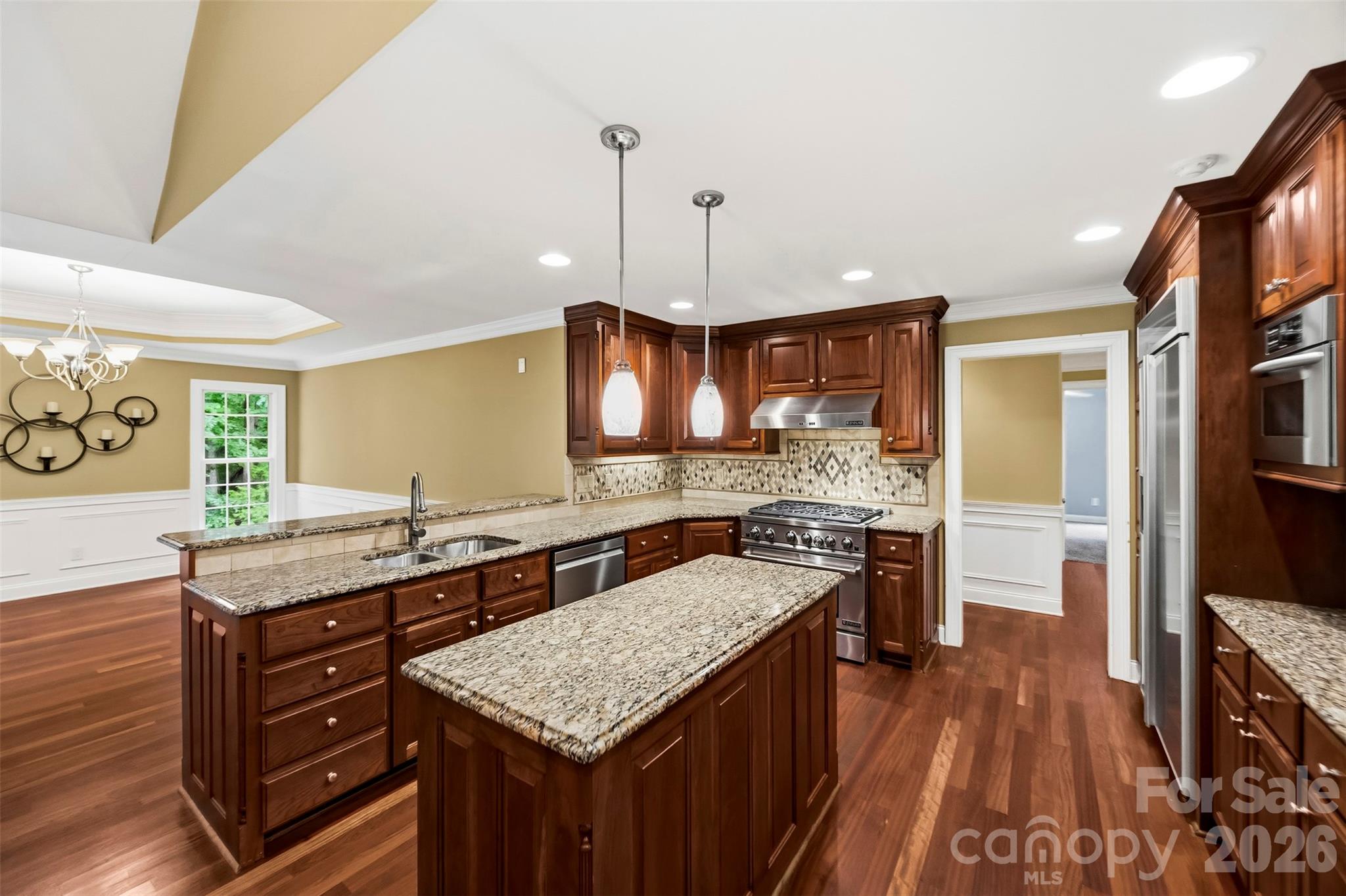 Deerwood Park - Residential